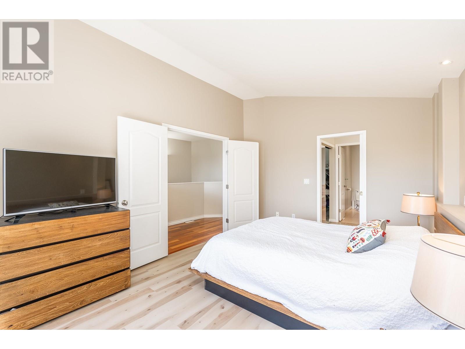 366 E 26th Street, North Vancouver, British Columbia V7N 1B1 - Photo 19 - R2955672