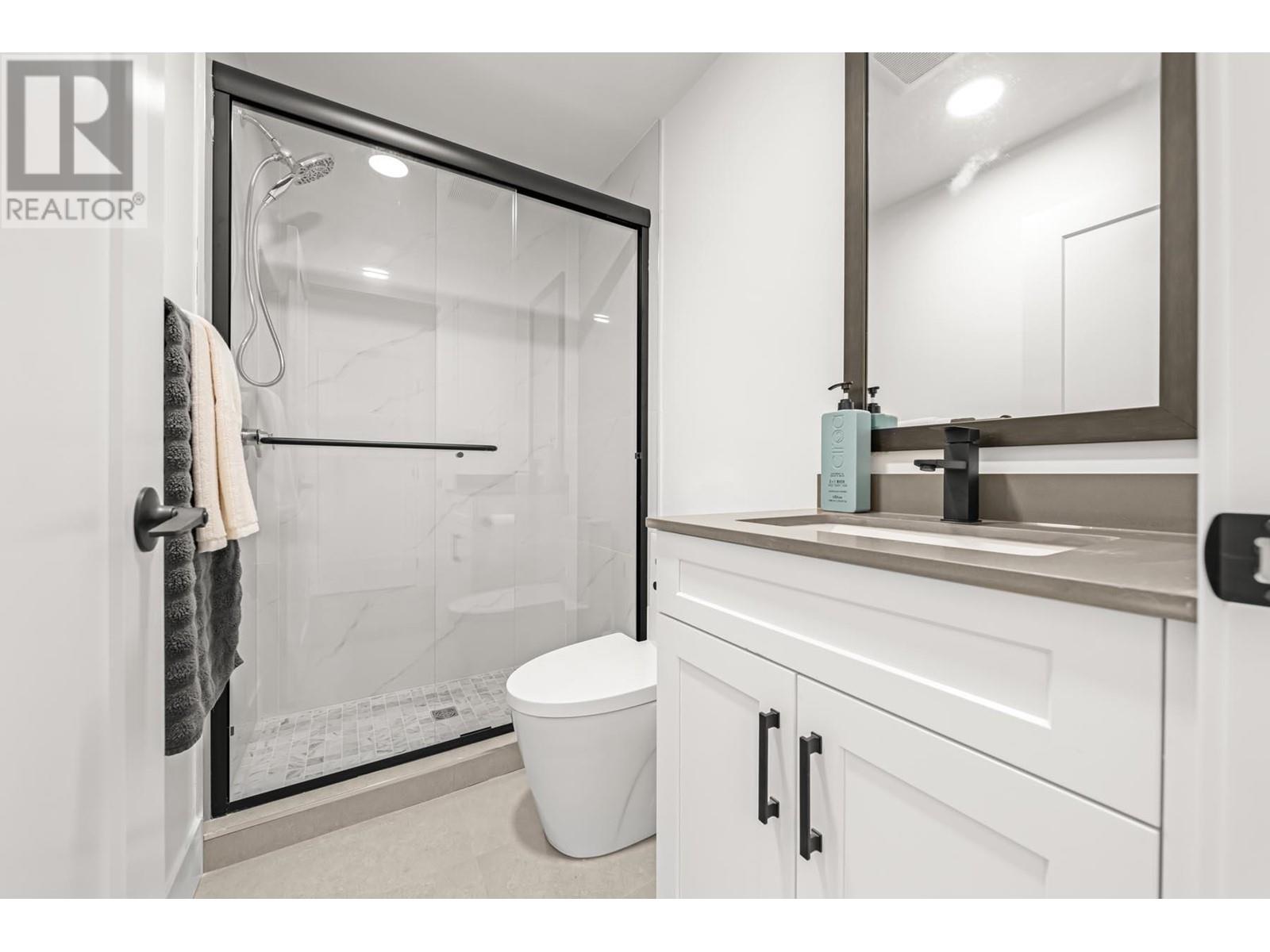 Listing Picture 11 of 40 : 2287 W 37TH AVENUE, Vancouver / 溫哥華 - 魯藝地產 Yvonne Lu Group - MLS Medallion Club Member