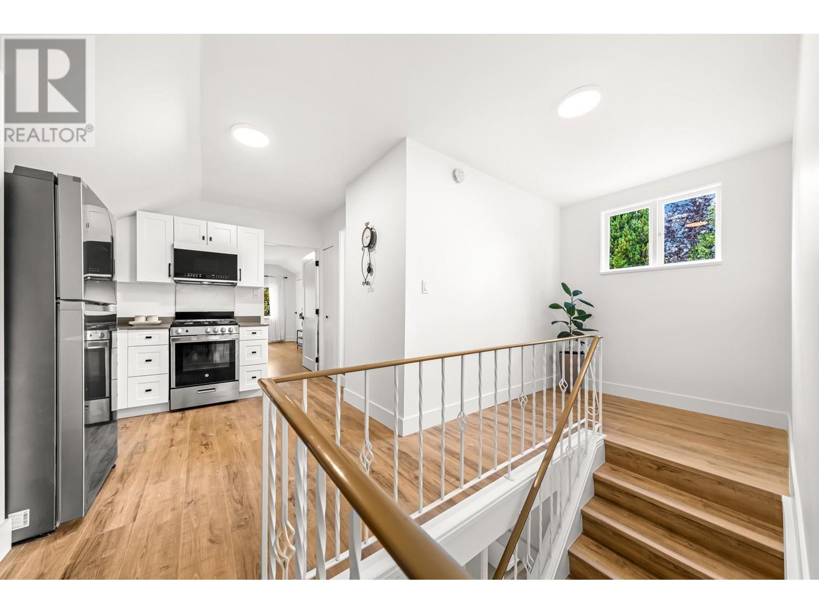 Listing Picture 20 of 40 : 2287 W 37TH AVENUE, Vancouver / 溫哥華 - 魯藝地產 Yvonne Lu Group - MLS Medallion Club Member