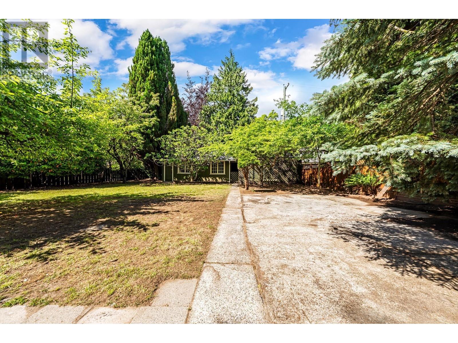 Listing Picture 37 of 40 : 2287 W 37TH AVENUE, Vancouver / 溫哥華 - 魯藝地產 Yvonne Lu Group - MLS Medallion Club Member