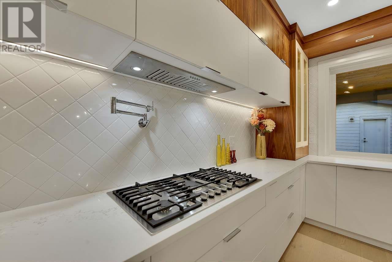 5712 16a Avenue, Tsawwassen, British Columbia  V4L 1H9 - Photo 12 - R2955711