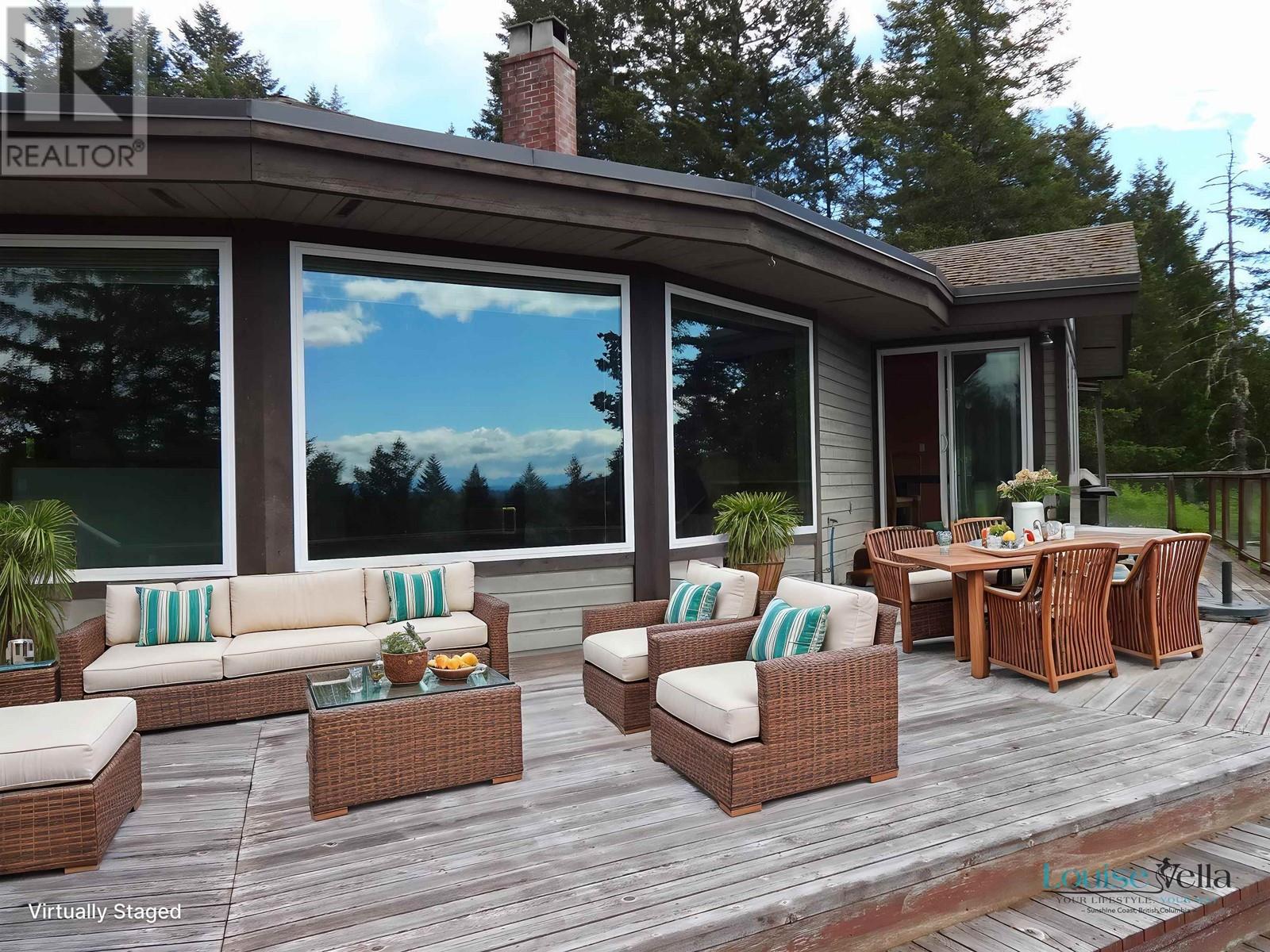 8924 Armstrong Way, Halfmoon Bay, British Columbia V7Z 1H2 - Photo 7 - R2881760