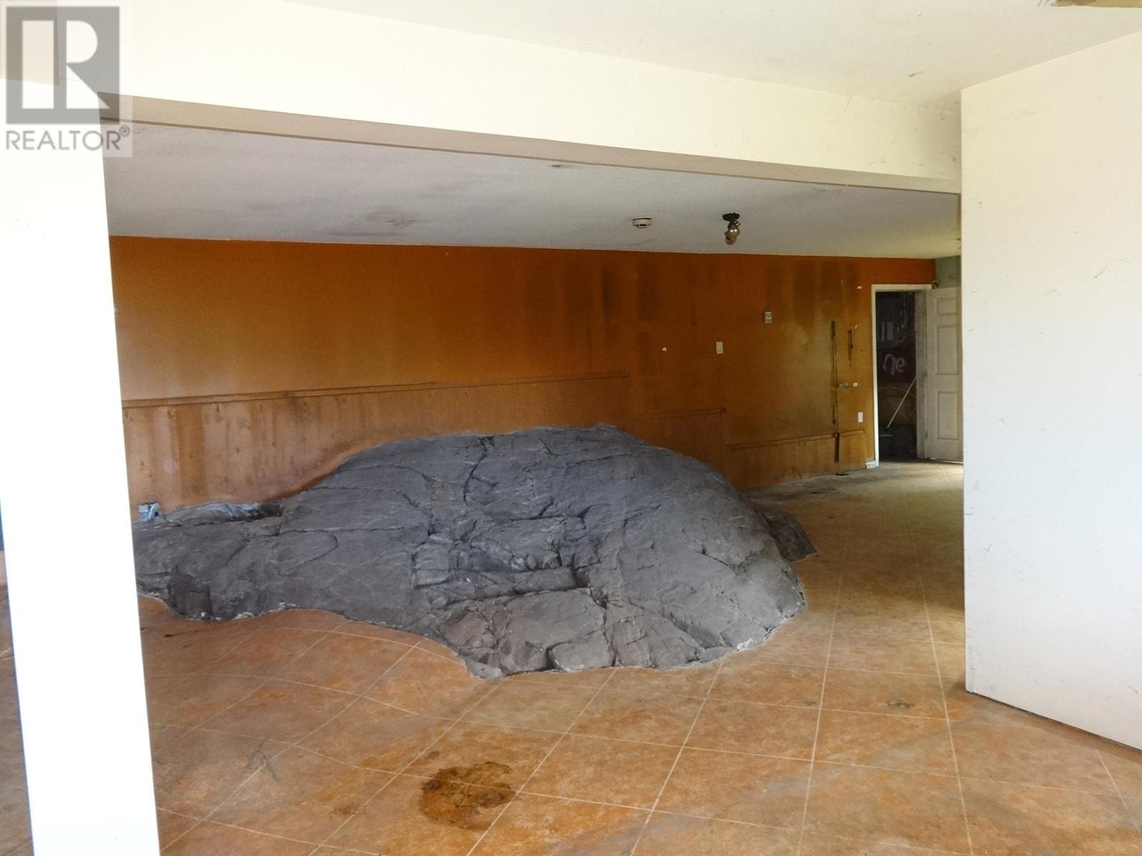 8924 Armstrong Way, Halfmoon Bay, British Columbia V7Z 1H2 - Photo 26 - R2881760