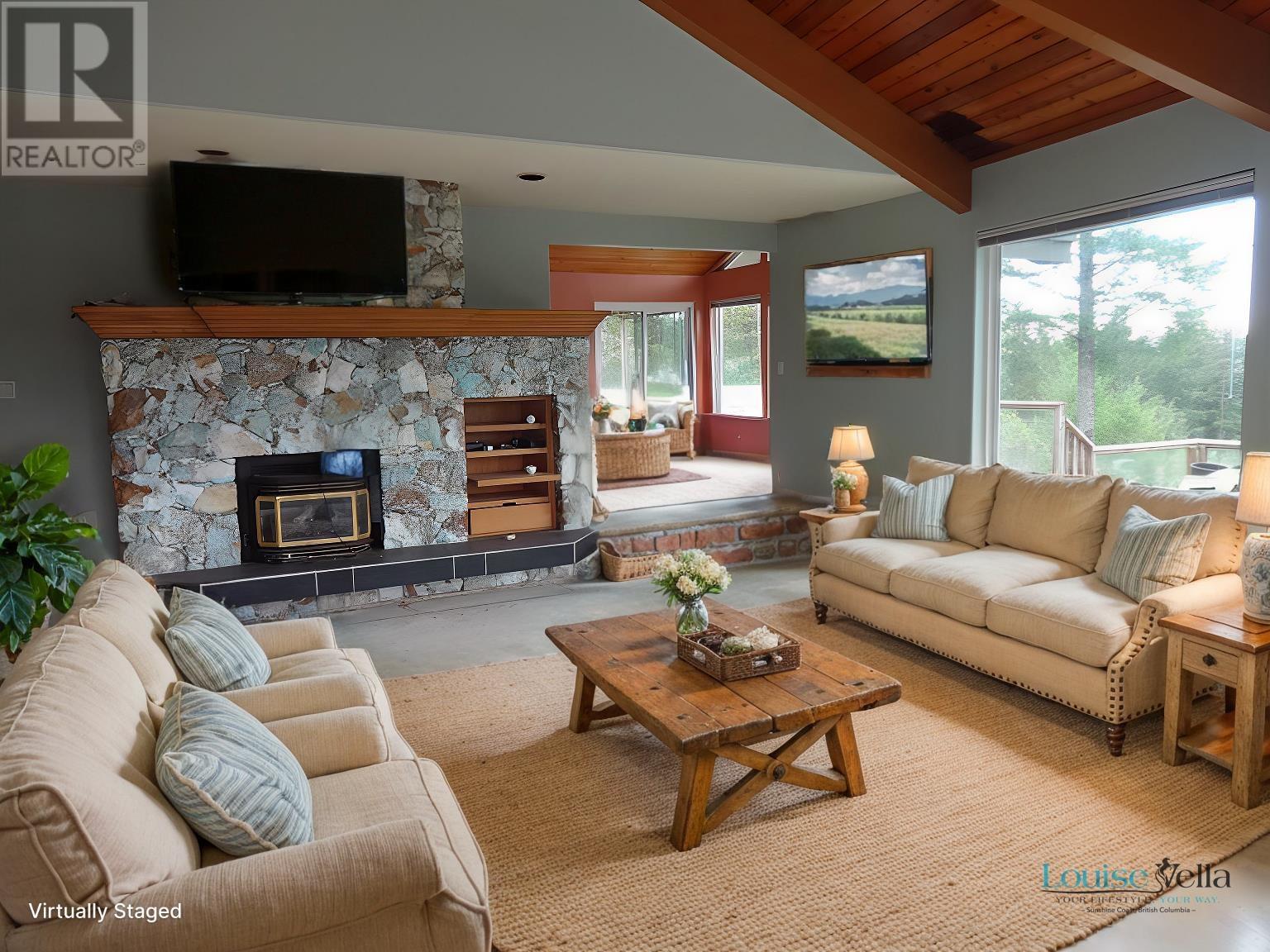 8924 Armstrong Way, Halfmoon Bay, British Columbia V7Z 1H2 - Photo 5 - R2881760