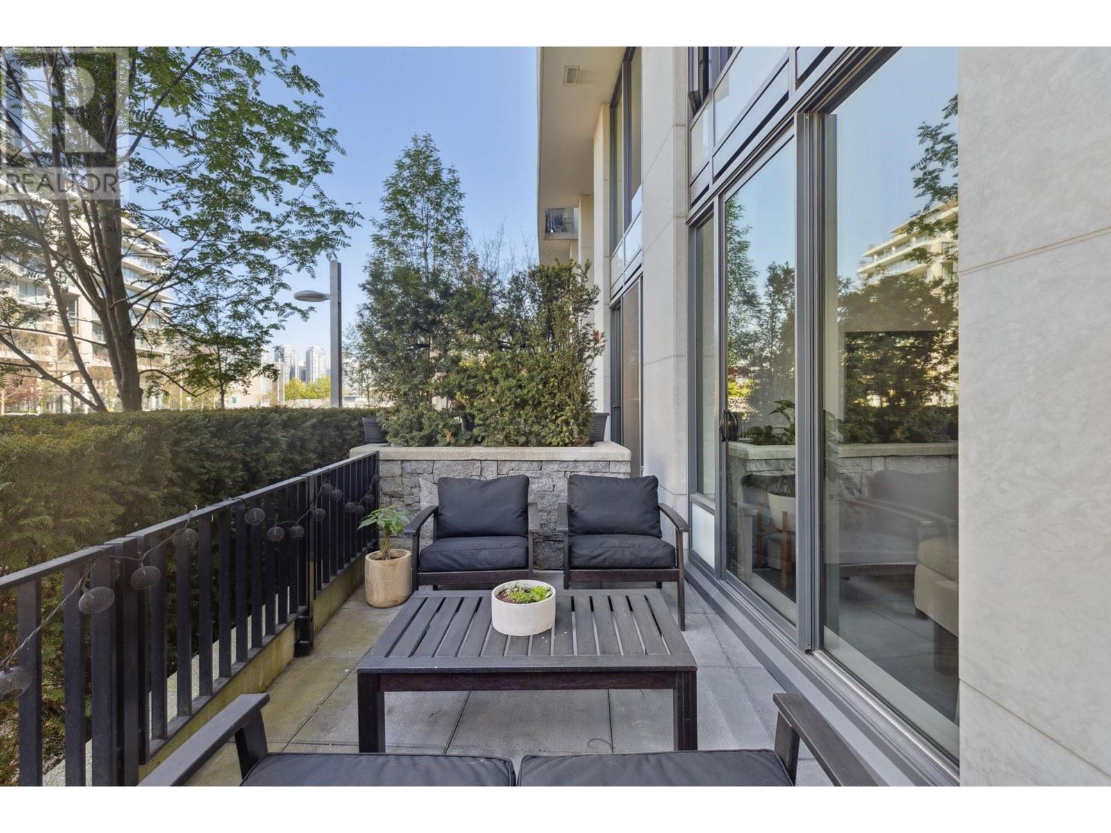 Listing Picture 19 of 25 : 102 1688 PULLMAN PORTER STREET, Vancouver / 溫哥華 - 魯藝地產 Yvonne Lu Group - MLS Medallion Club Member