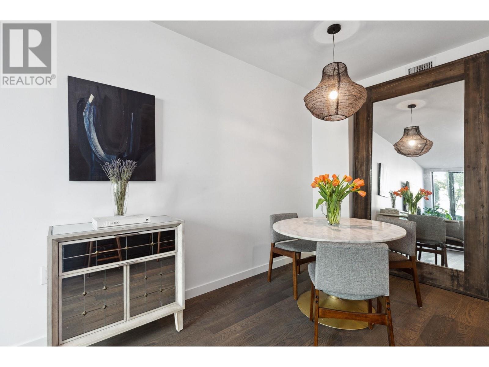 Listing Picture 6 of 25 : 102 1688 PULLMAN PORTER STREET, Vancouver / 溫哥華 - 魯藝地產 Yvonne Lu Group - MLS Medallion Club Member