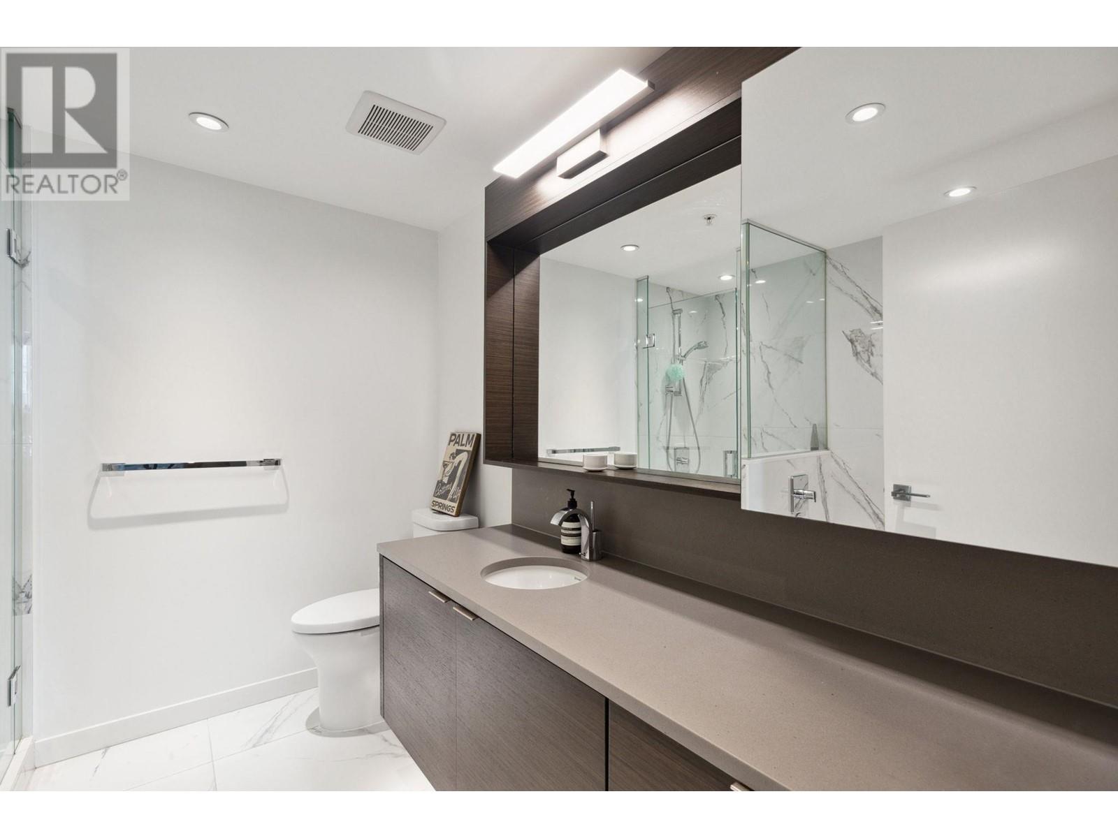 Listing Picture 15 of 25 : 102 1688 PULLMAN PORTER STREET, Vancouver / 溫哥華 - 魯藝地產 Yvonne Lu Group - MLS Medallion Club Member