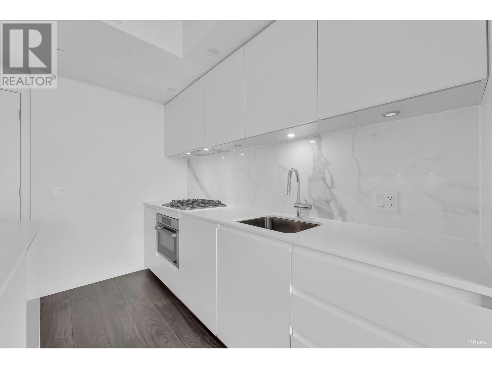 Listing Picture 10 of 40 : 2503 6463 SILVER AVENUE, Burnaby / 本拿比 - 魯藝地產 Yvonne Lu Group - MLS Medallion Club Member
