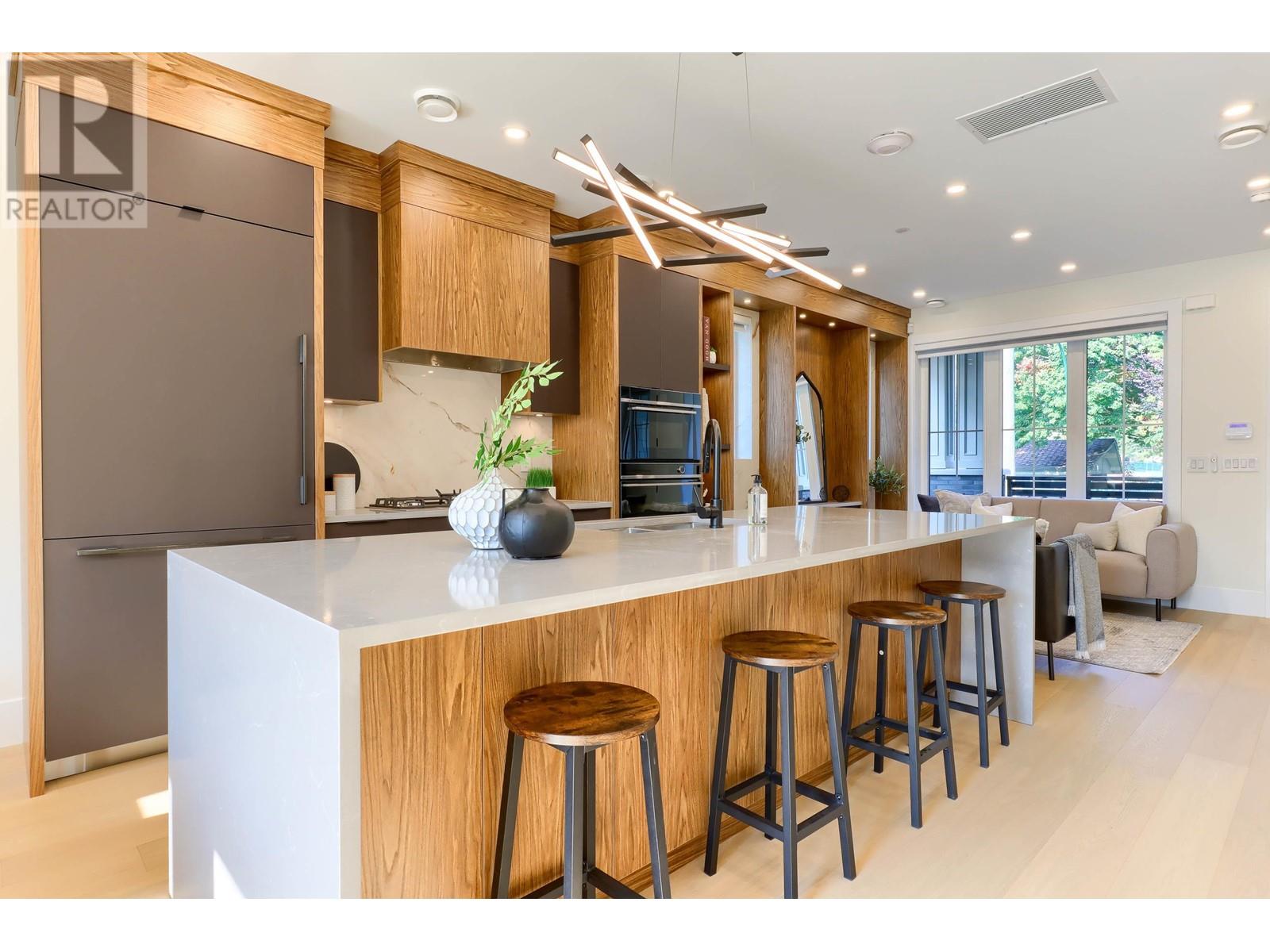 5262 Mckinnon Street, Vancouver, British Columbia  V5R 4C6 - Photo 5 - R2955773