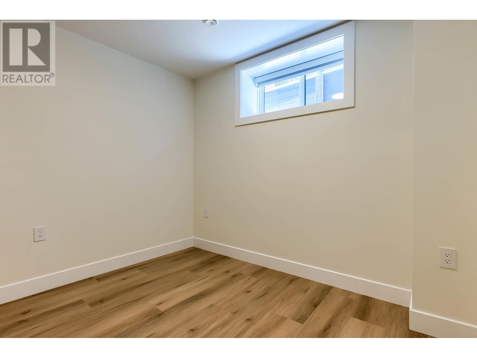 5262 Mckinnon Street, Vancouver, British Columbia  V5R 4C6 - Photo 20 - R2955773