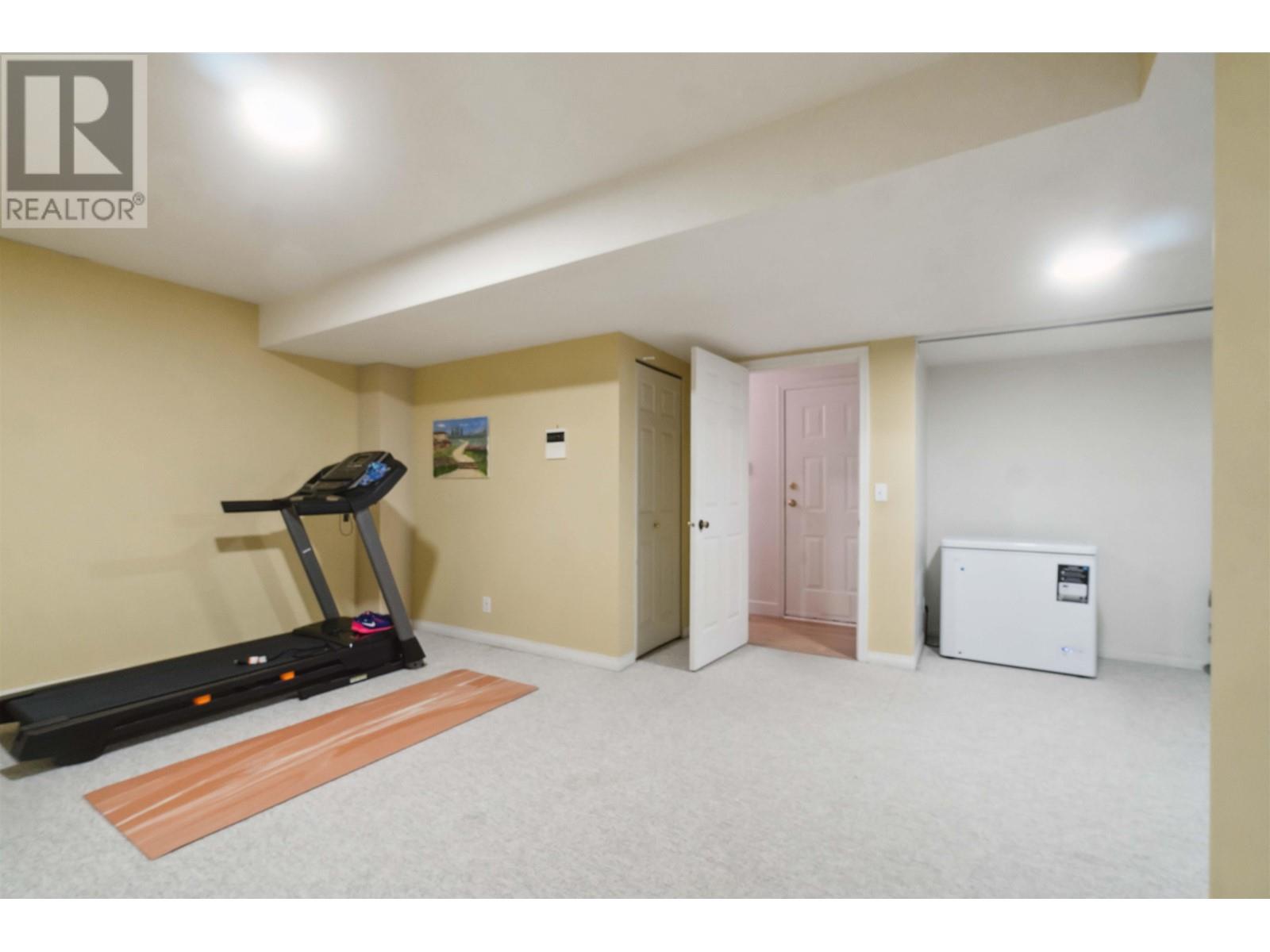 4 2951 Panorama Drive, Coquitlam, British Columbia  V3E 2W3 - Photo 11 - R2955508