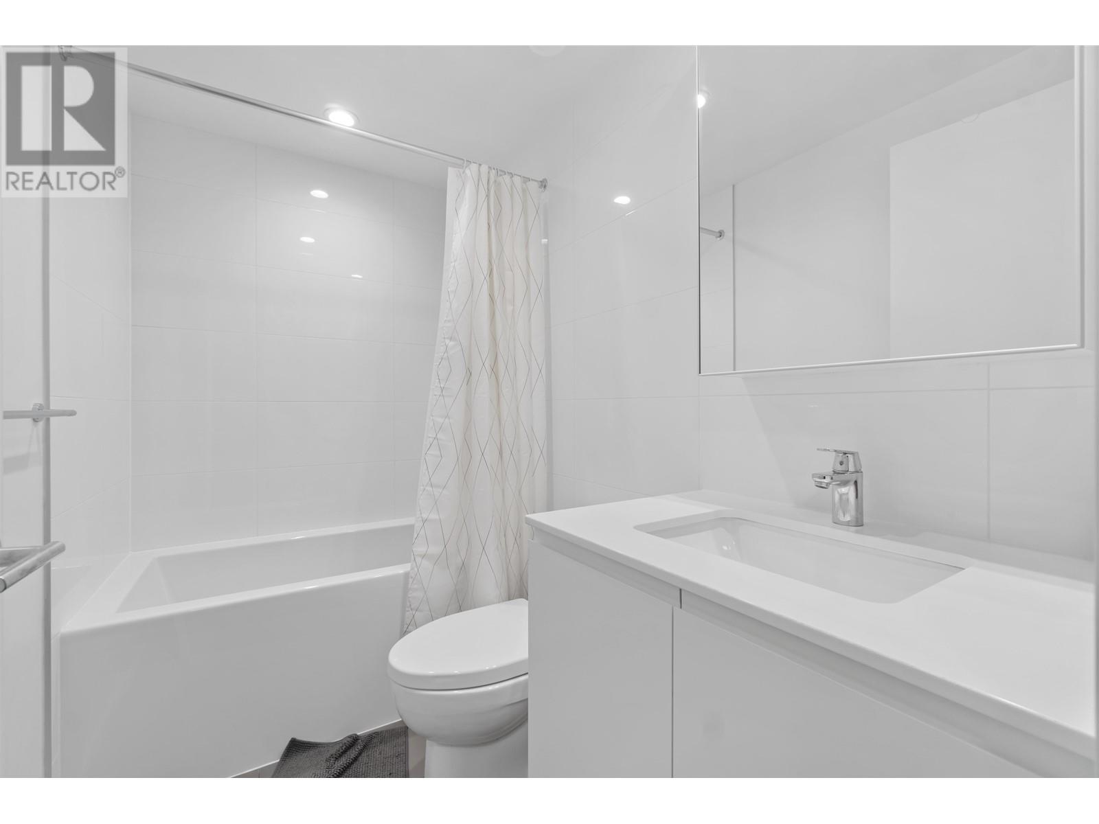 Listing Picture 17 of 22 : 806 3809 EVERGREEN PLACE, Burnaby / 本拿比 - 魯藝地產 Yvonne Lu Group - MLS Medallion Club Member