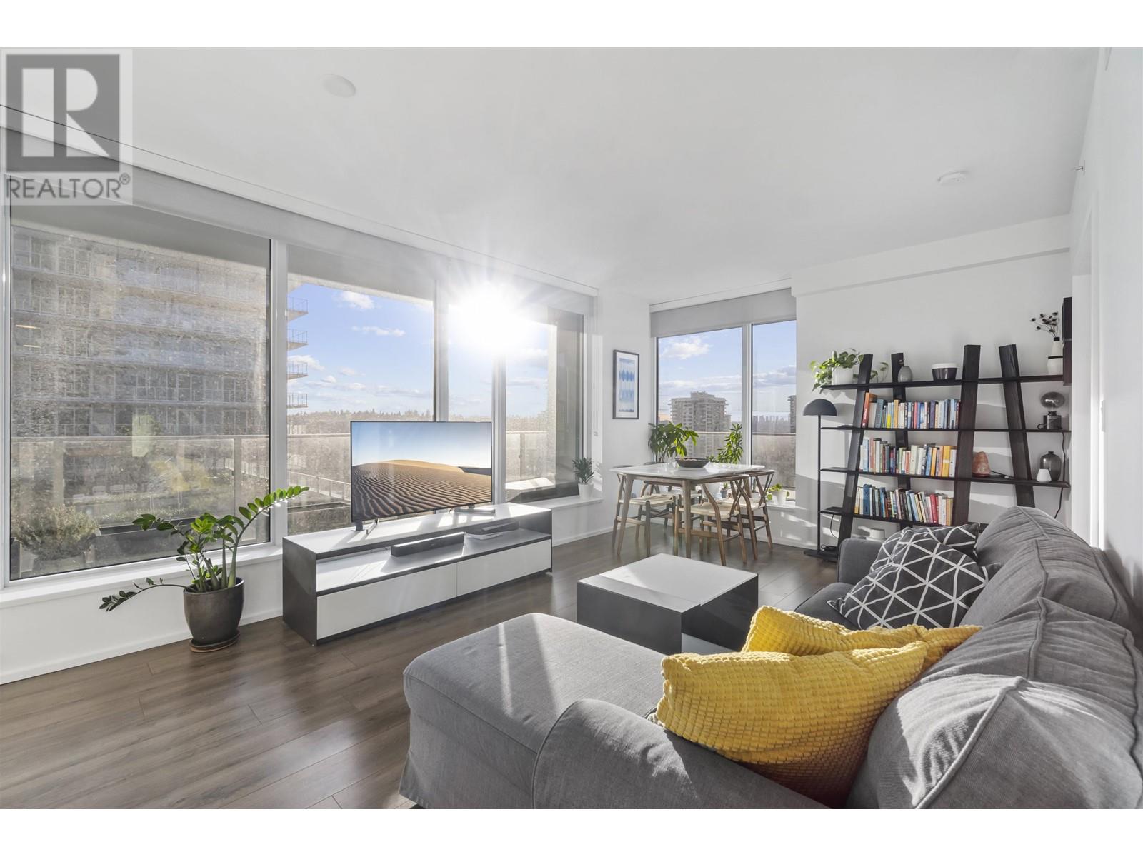 806 3809 EVERGREEN PLACE, Burnaby
