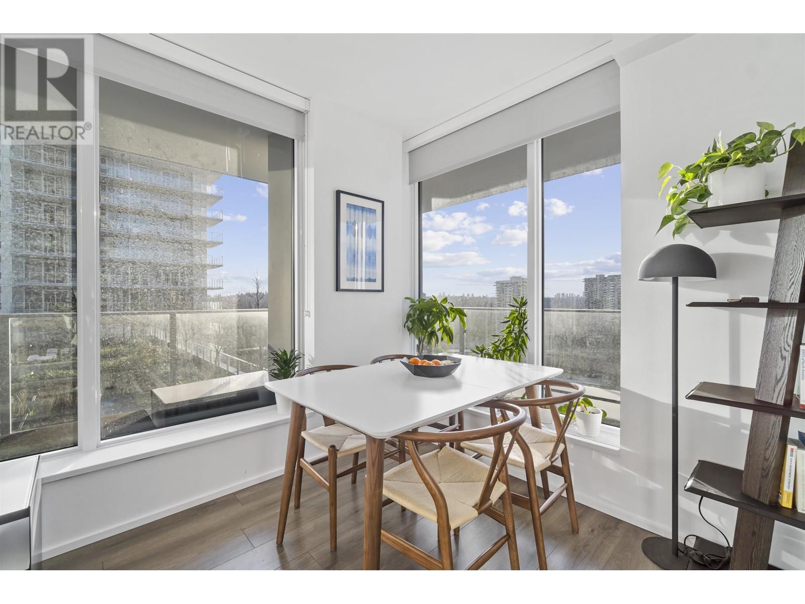 Listing Picture 6 of 22 : 806 3809 EVERGREEN PLACE, Burnaby / 本拿比 - 魯藝地產 Yvonne Lu Group - MLS Medallion Club Member