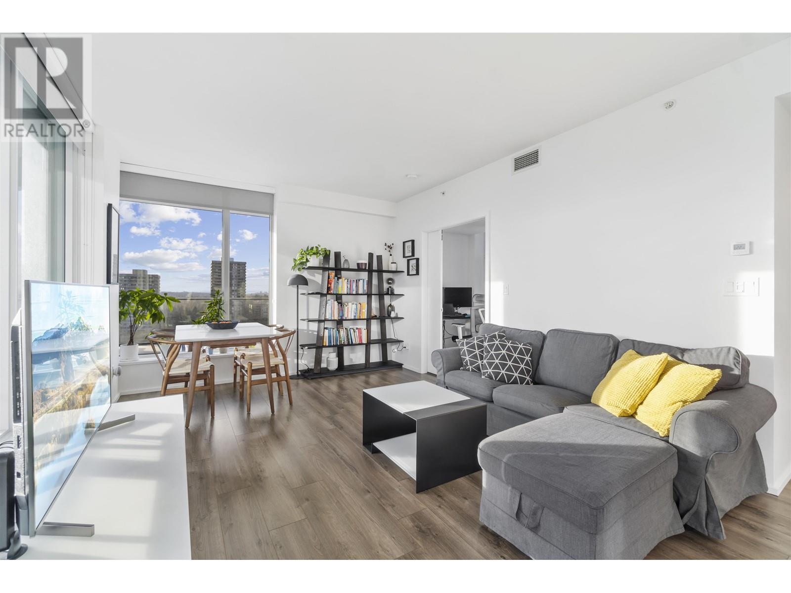 Listing Picture 4 of 22 : 806 3809 EVERGREEN PLACE, Burnaby / 本拿比 - 魯藝地產 Yvonne Lu Group - MLS Medallion Club Member