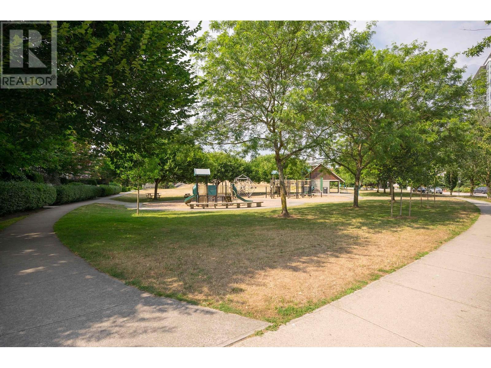 215 220 Salter Street, New Westminster, British Columbia  V3M 0H4 - Photo 38 - R2955109