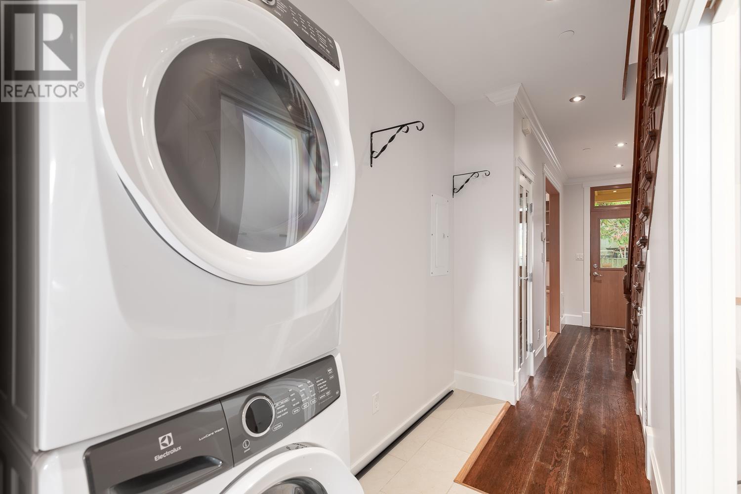 2 548 E Georgia Street, Vancouver, British Columbia  V6A 1Z9 - Photo 20 - R2955776