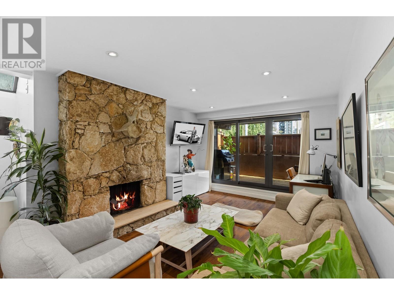 109 1855 NELSON STREET, Vancouver