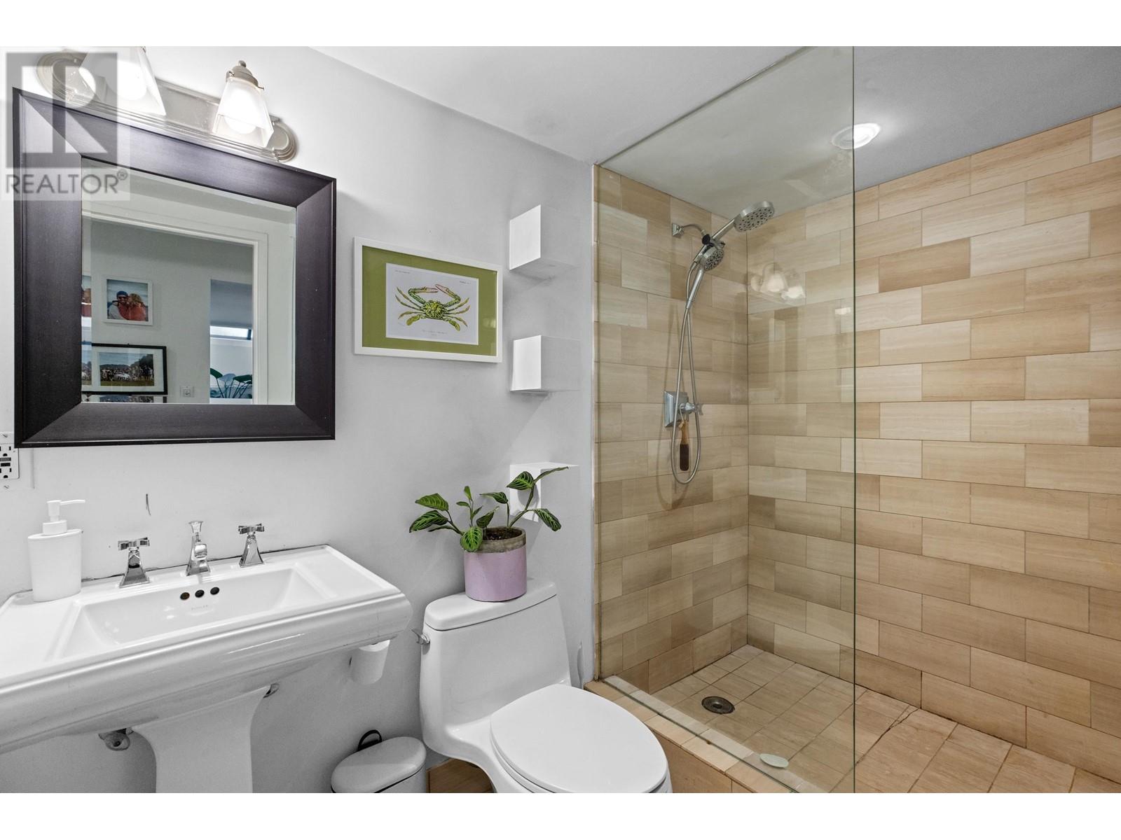 Listing Picture 19 of 29 : 109 1855 NELSON STREET, Vancouver / 溫哥華 - 魯藝地產 Yvonne Lu Group - MLS Medallion Club Member