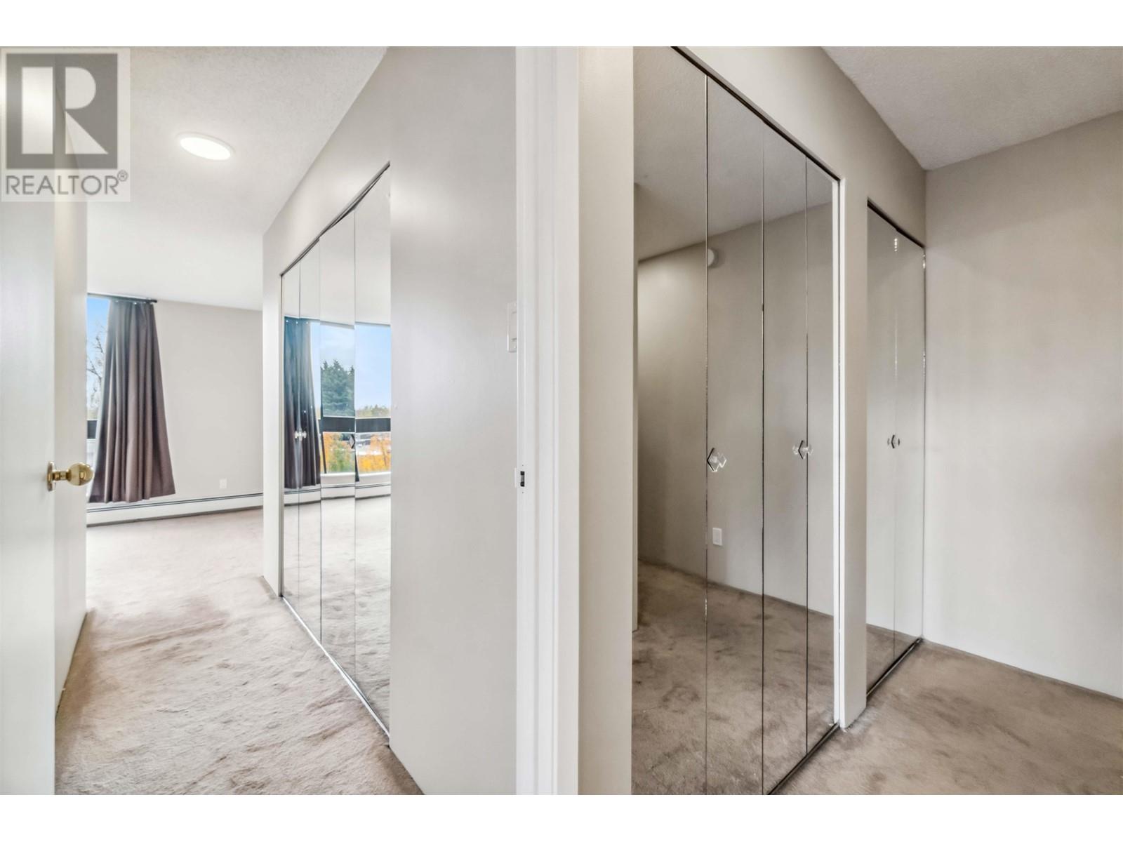 Listing Picture 18 of 35 : 403 9280 SALISH COURT, Burnaby / 本拿比 - 魯藝地產 Yvonne Lu Group - MLS Medallion Club Member