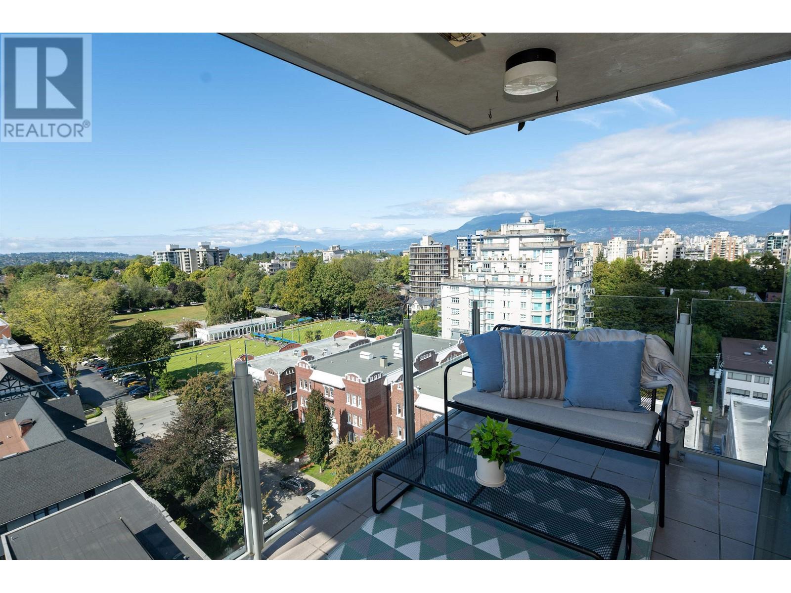 Listing Picture 15 of 36 : 1100 1550 W 15TH AVENUE, Vancouver / 溫哥華 - 魯藝地產 Yvonne Lu Group - MLS Medallion Club Member