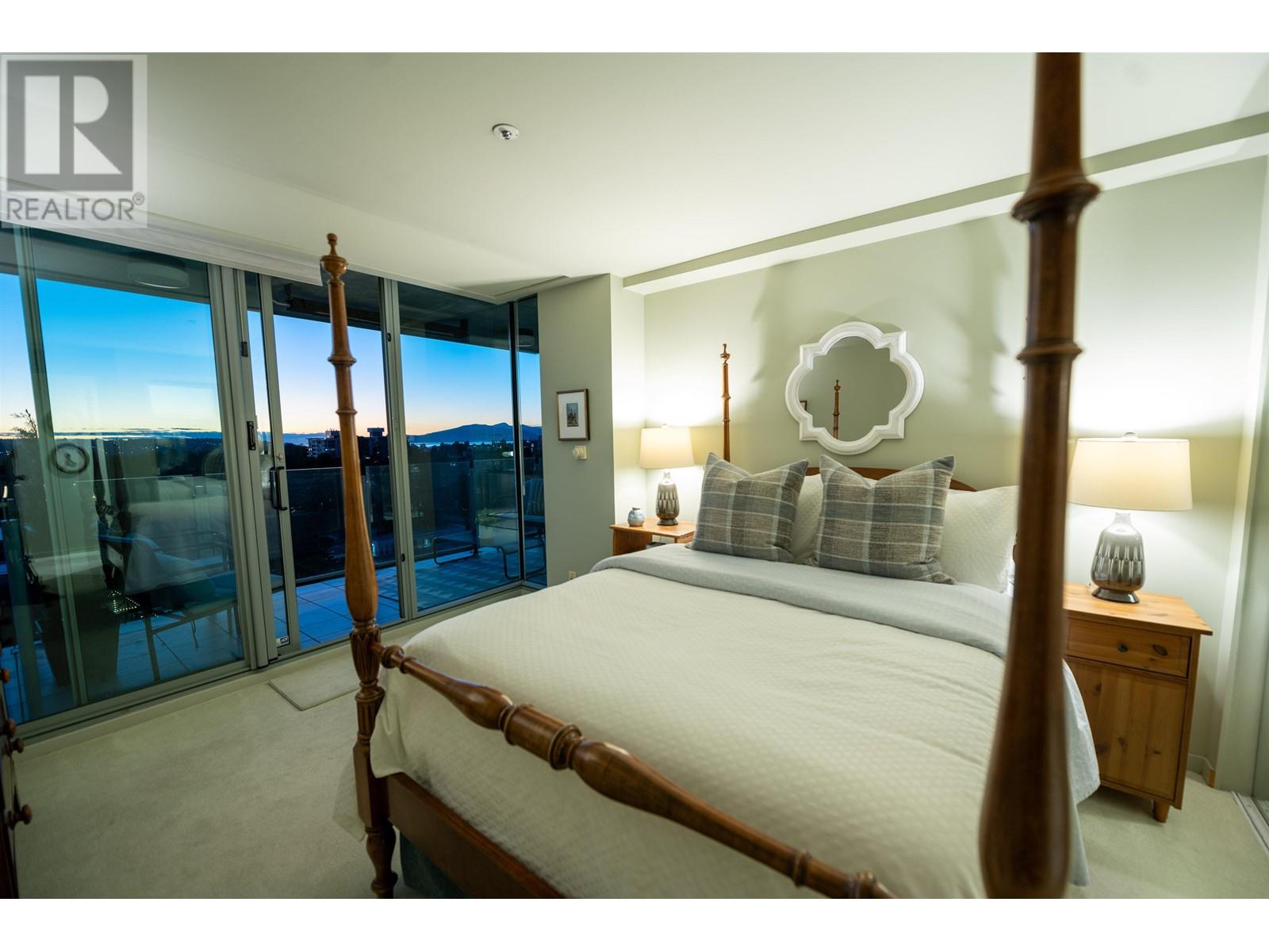 Listing Picture 25 of 36 : 1100 1550 W 15TH AVENUE, Vancouver / 溫哥華 - 魯藝地產 Yvonne Lu Group - MLS Medallion Club Member