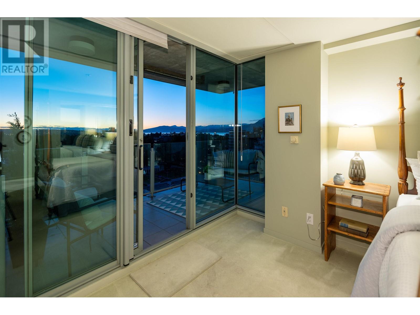Listing Picture 26 of 36 : 1100 1550 W 15TH AVENUE, Vancouver / 溫哥華 - 魯藝地產 Yvonne Lu Group - MLS Medallion Club Member