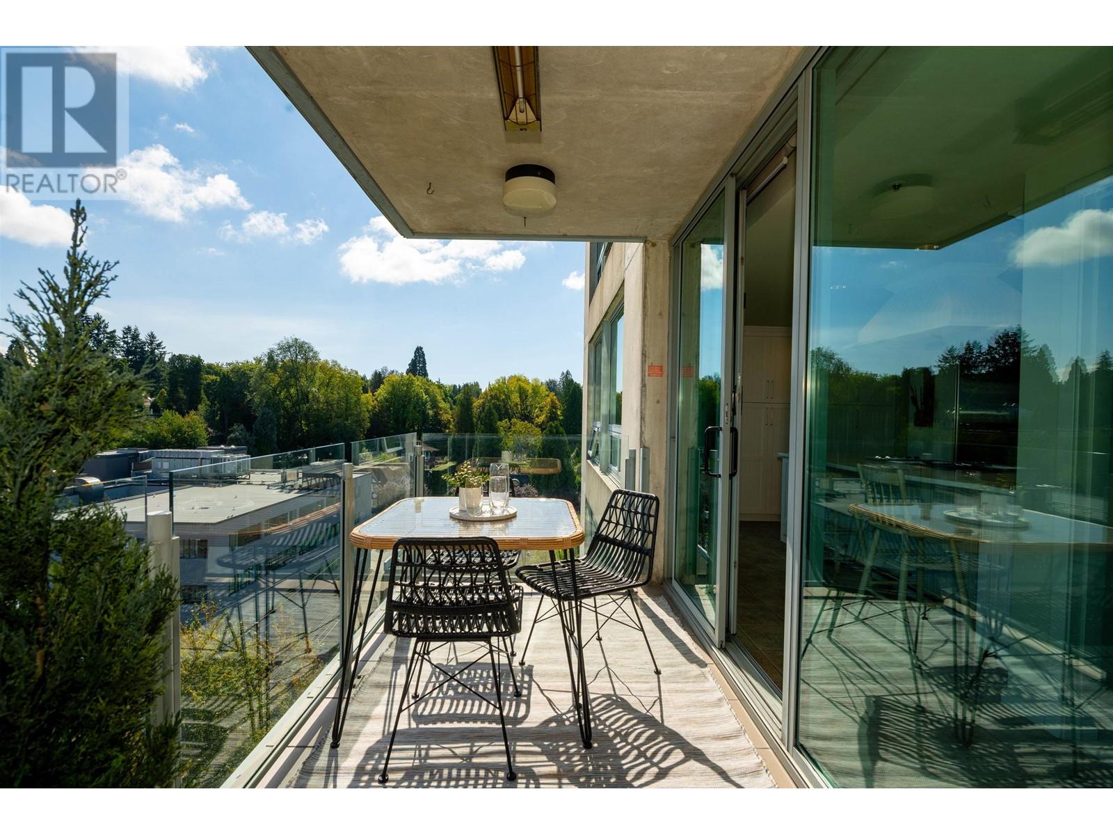 Listing Picture 9 of 36 : 1100 1550 W 15TH AVENUE, Vancouver / 溫哥華 - 魯藝地產 Yvonne Lu Group - MLS Medallion Club Member