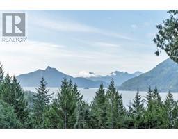 1028 GOAT RIDGE DRIVE, Britannia Beach, British Columbia
