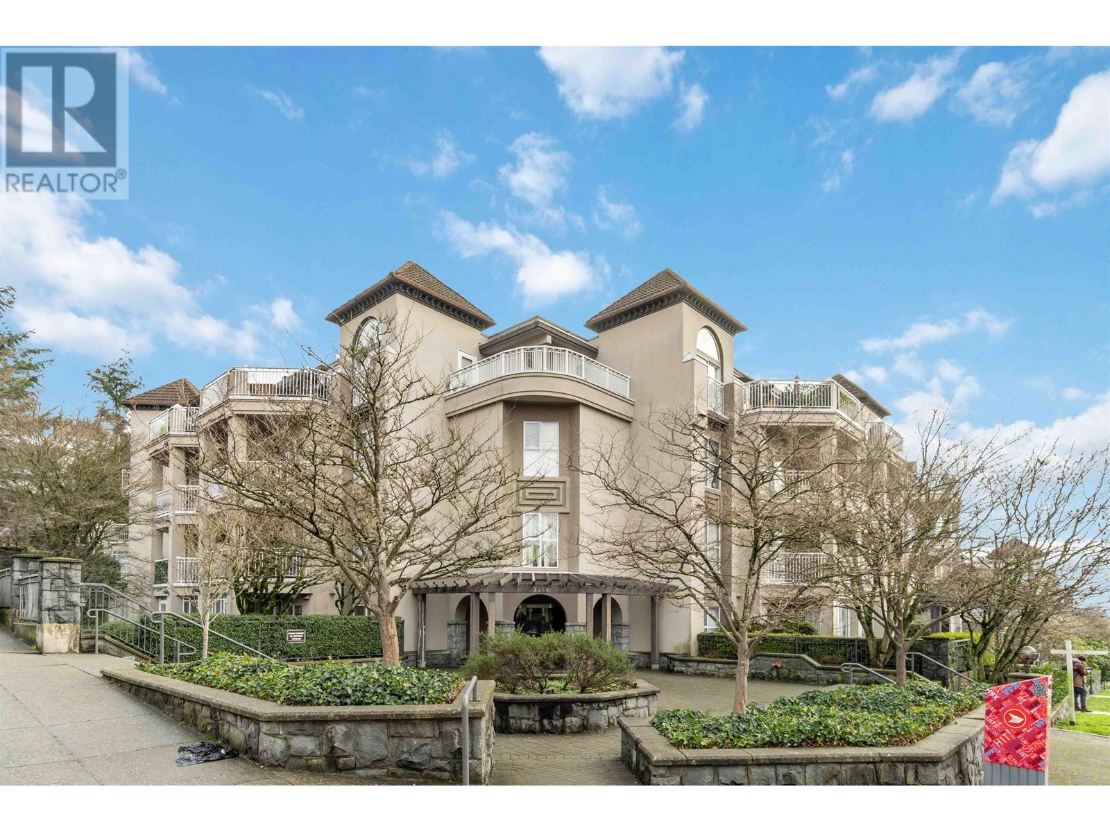402 1128 Sixth Avenue, New Westminster, British Columbia  V3M 6V8 - Photo 4 - R2955478