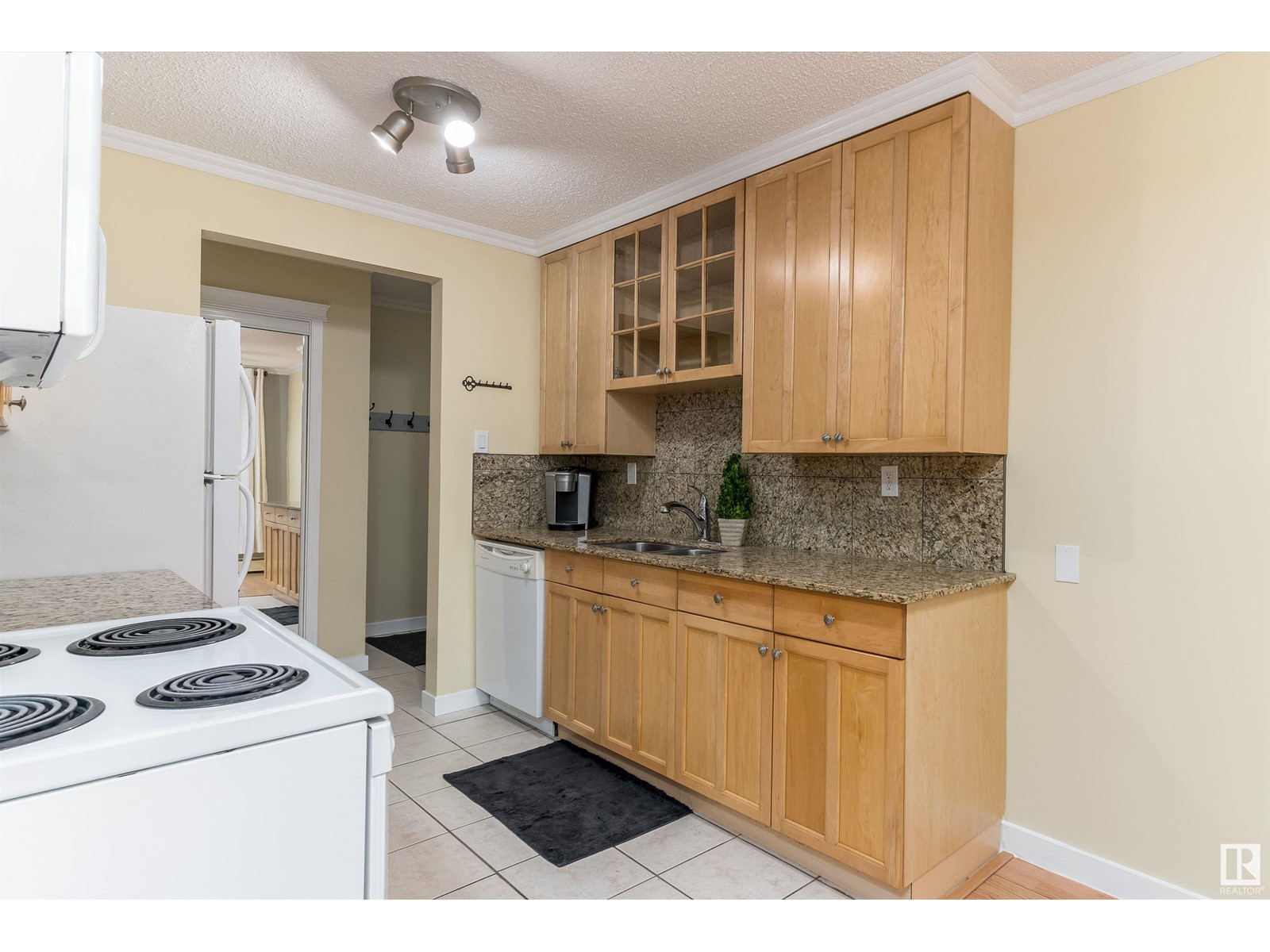 #102 9925 83 Av Nw, Edmonton, Alberta  T6E 2B9 - Photo 10 - E4417884