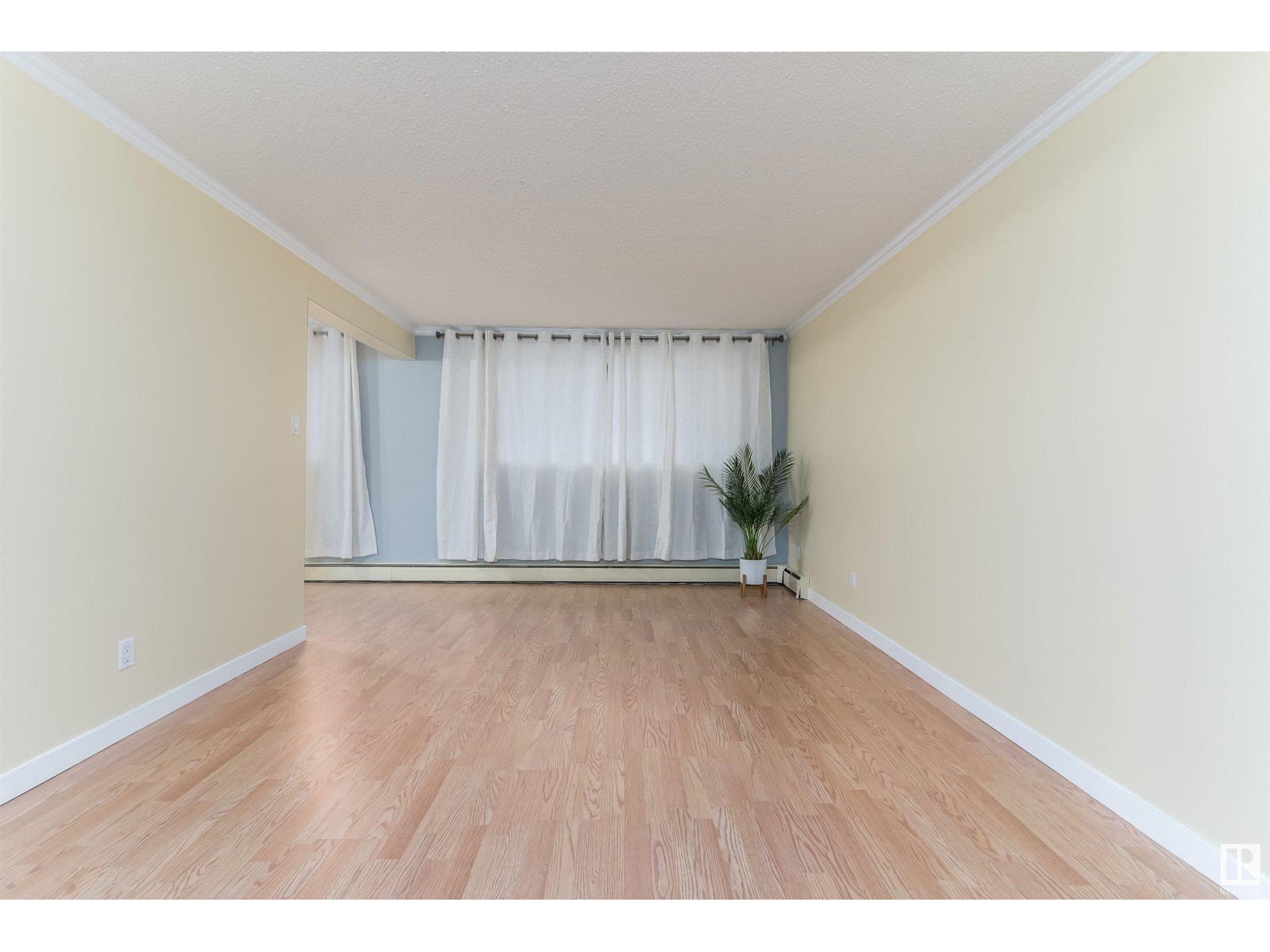 Property at #102 9925 83 AV NW image 2