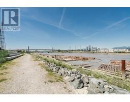 516 10033 RIVER DRIVE