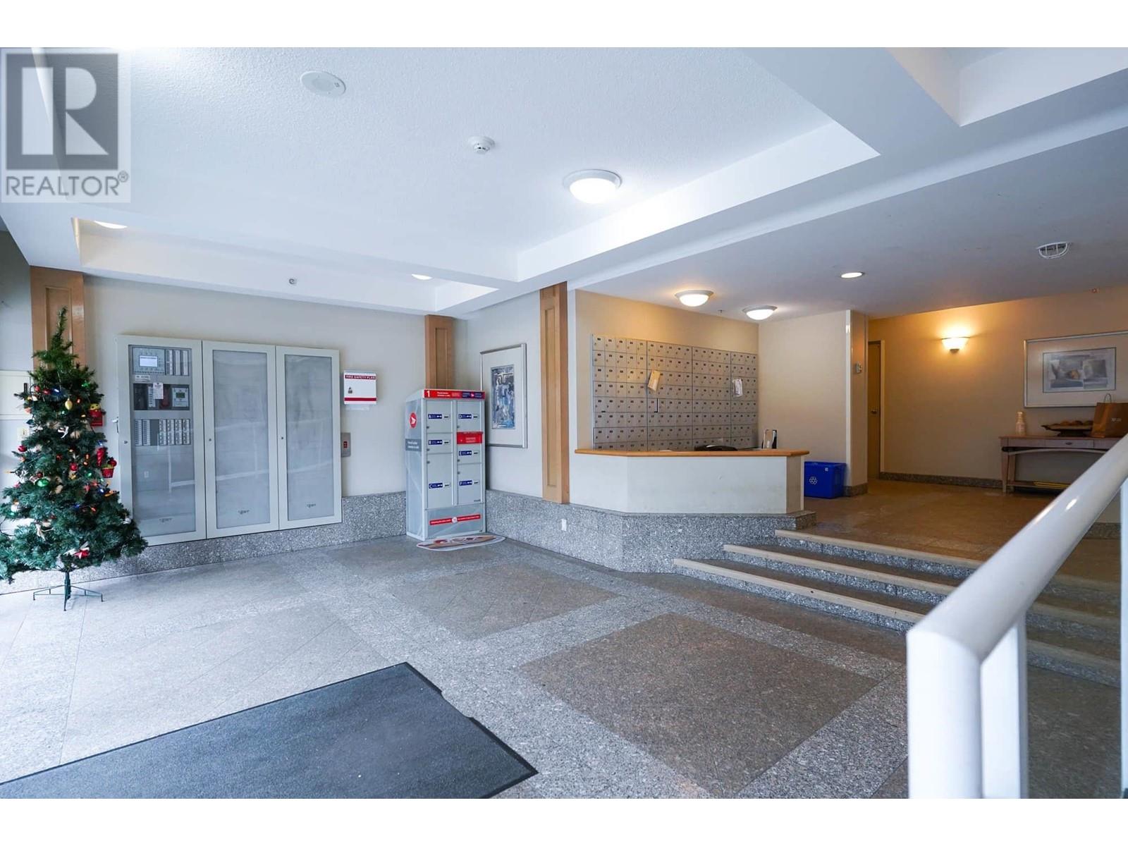 1403 3455 Ascot Place, Vancouver, British Columbia V5R 6B7 - Photo 3 - R2952746