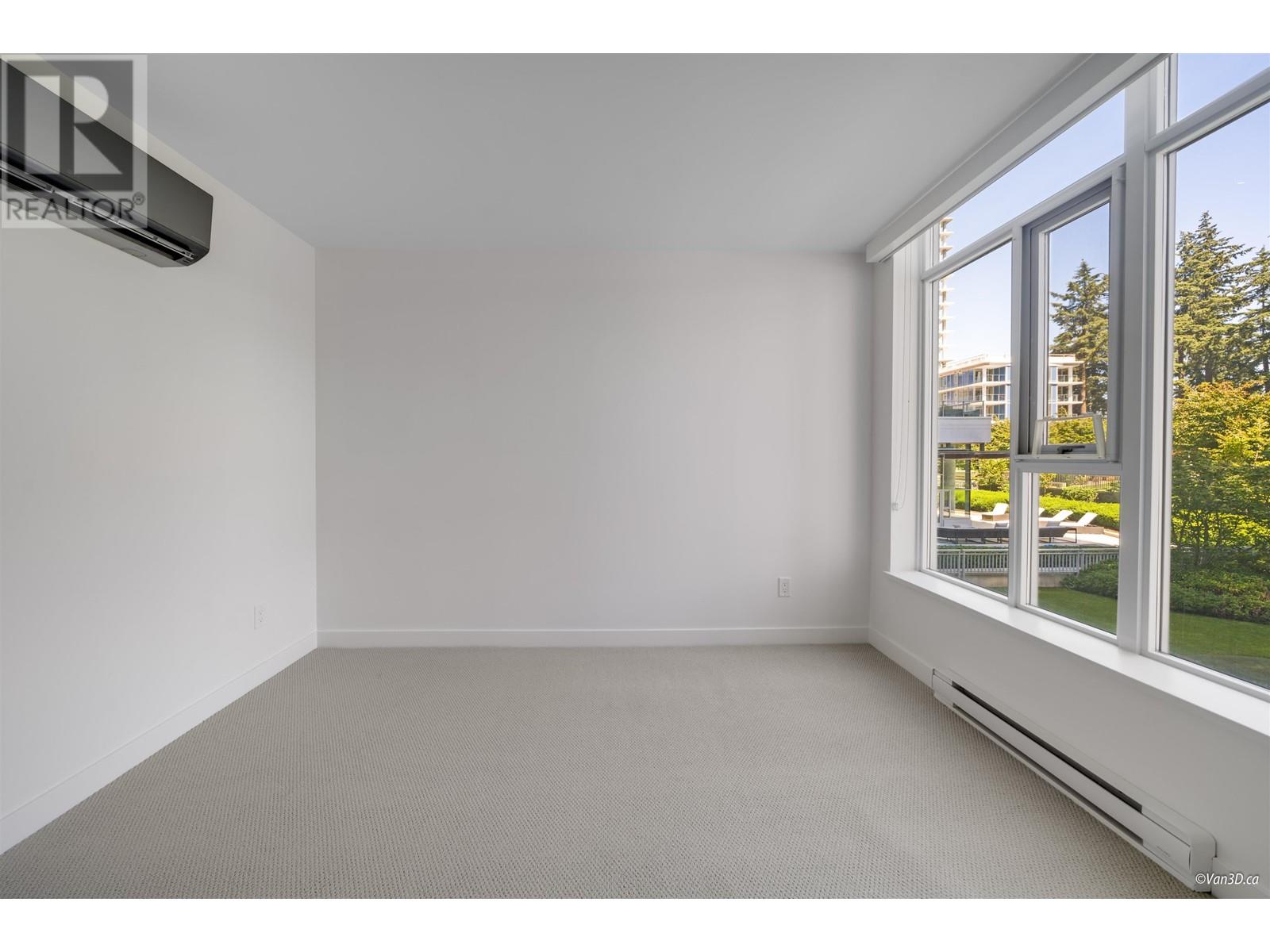 Listing Picture 18 of 36 : 6568 NELSON AVENUE, Burnaby / 本拿比 - 魯藝地產 Yvonne Lu Group - MLS Medallion Club Member