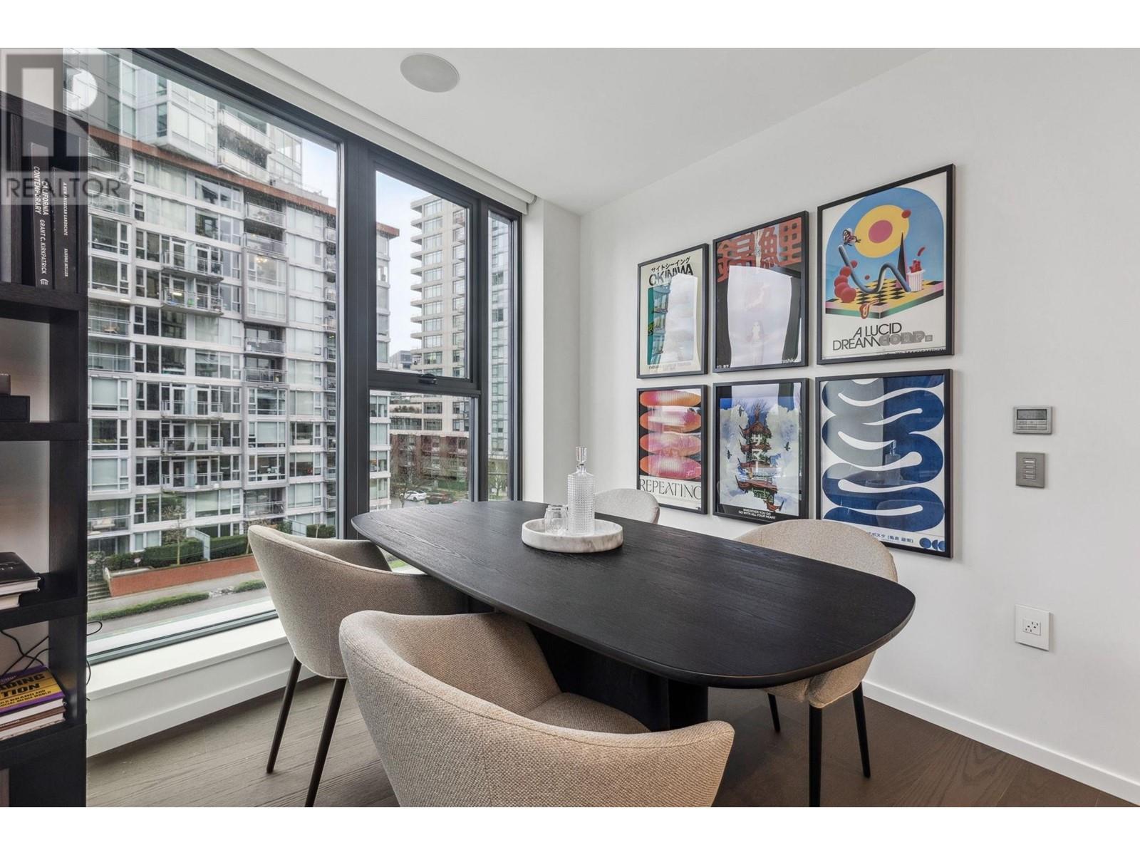 Listing Picture 10 of 40 : 406 1601 QUEBEC STREET, Vancouver / 溫哥華 - 魯藝地產 Yvonne Lu Group - MLS Medallion Club Member