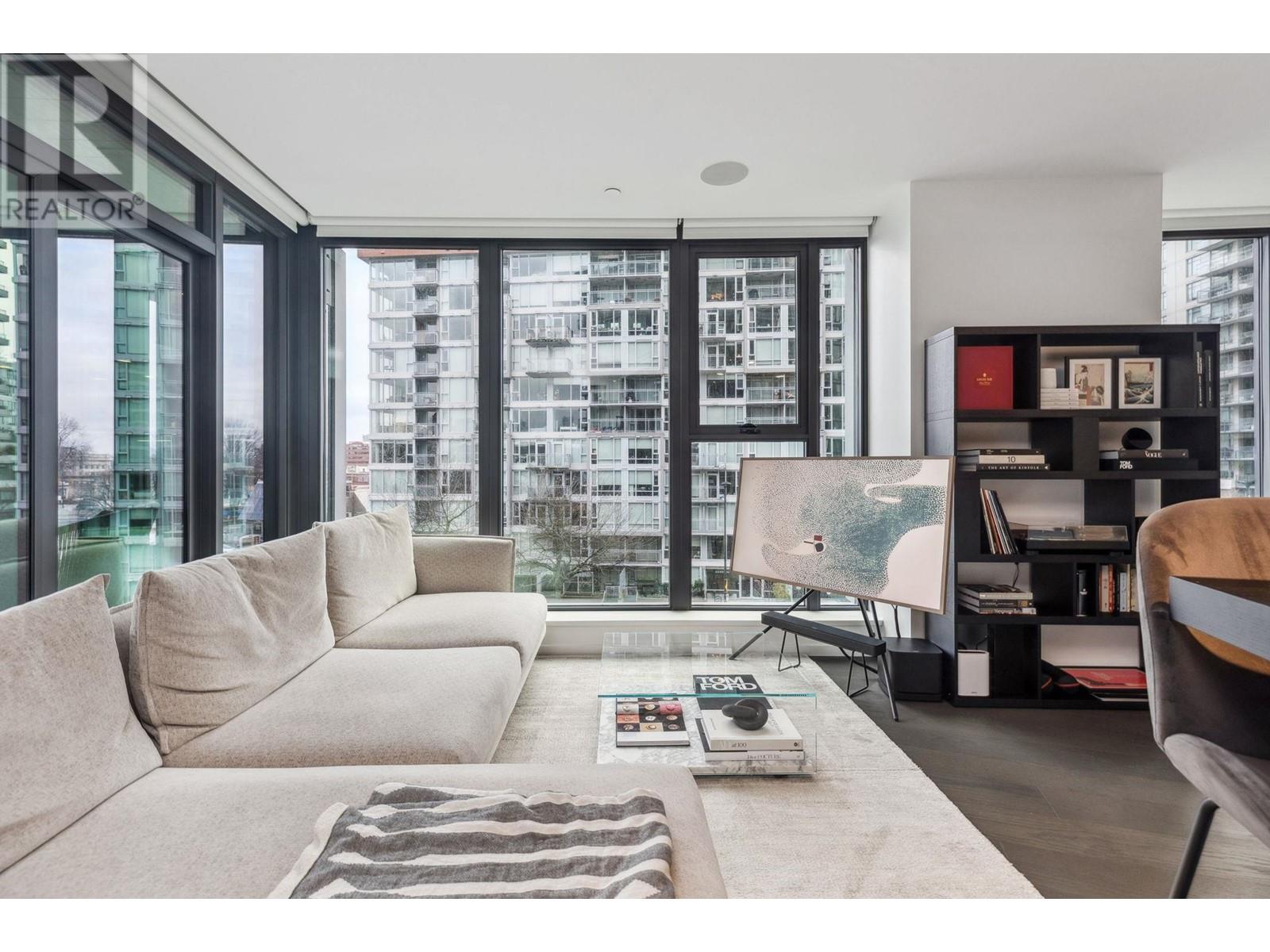 Listing Picture 14 of 40 : 406 1601 QUEBEC STREET, Vancouver / 溫哥華 - 魯藝地產 Yvonne Lu Group - MLS Medallion Club Member