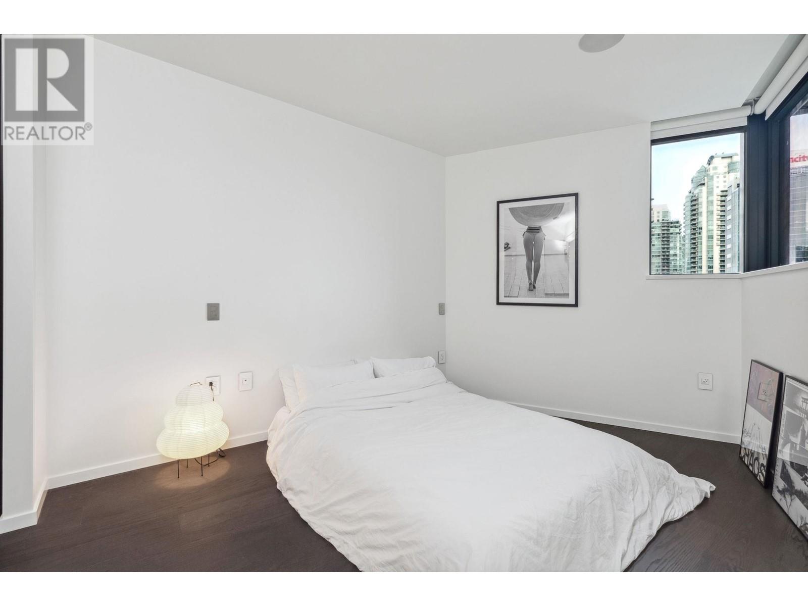 Listing Picture 15 of 40 : 406 1601 QUEBEC STREET, Vancouver / 溫哥華 - 魯藝地產 Yvonne Lu Group - MLS Medallion Club Member