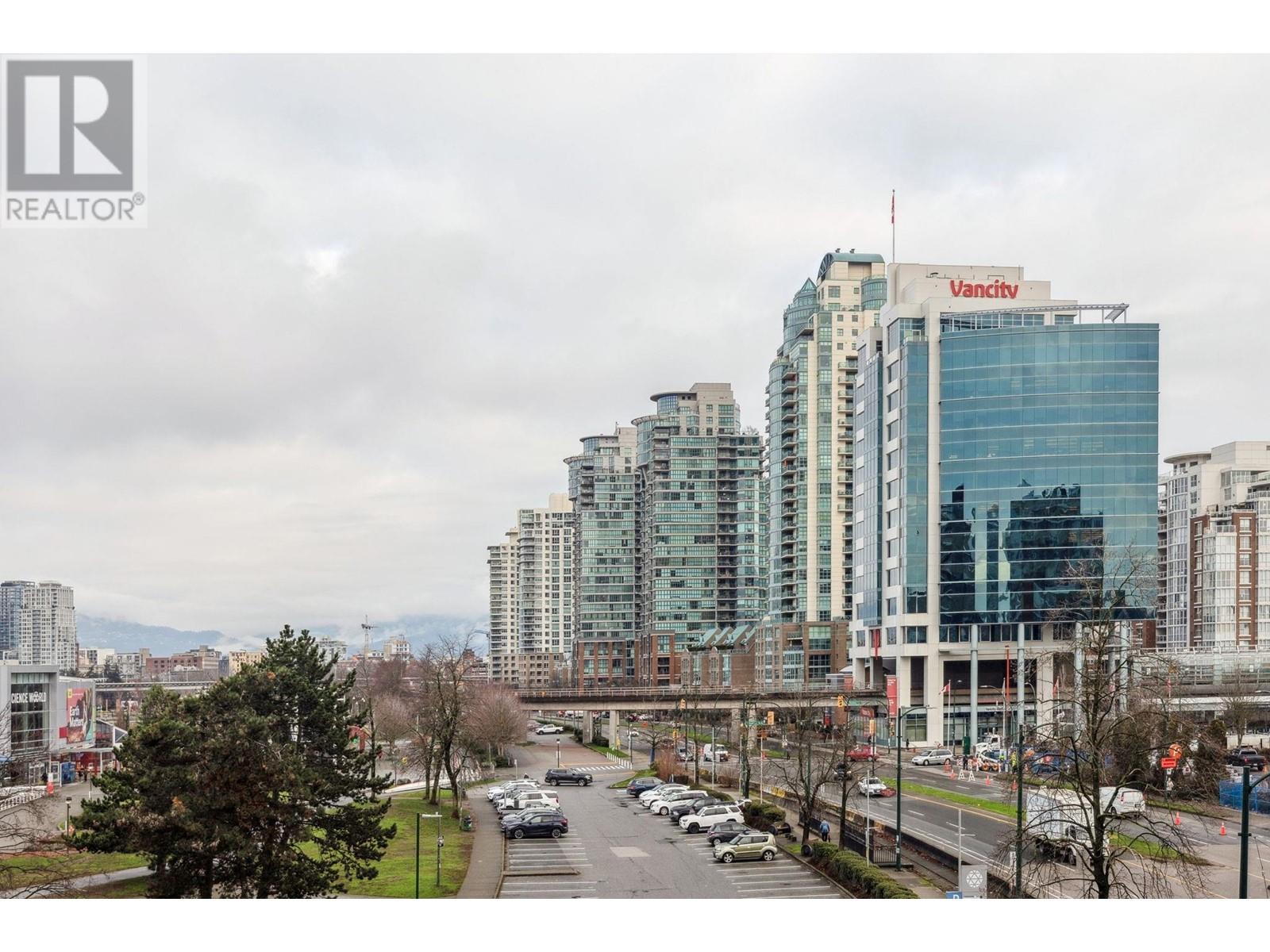 Listing Picture 24 of 40 : 406 1601 QUEBEC STREET, Vancouver / 溫哥華 - 魯藝地產 Yvonne Lu Group - MLS Medallion Club Member