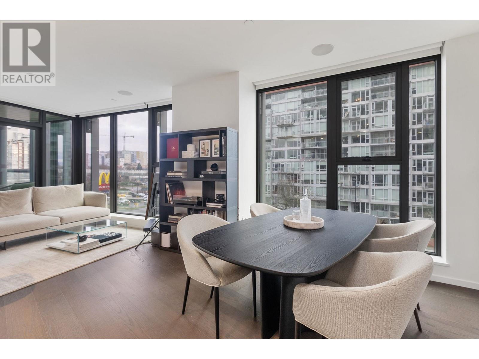 Listing Picture 9 of 40 : 406 1601 QUEBEC STREET, Vancouver / 溫哥華 - 魯藝地產 Yvonne Lu Group - MLS Medallion Club Member