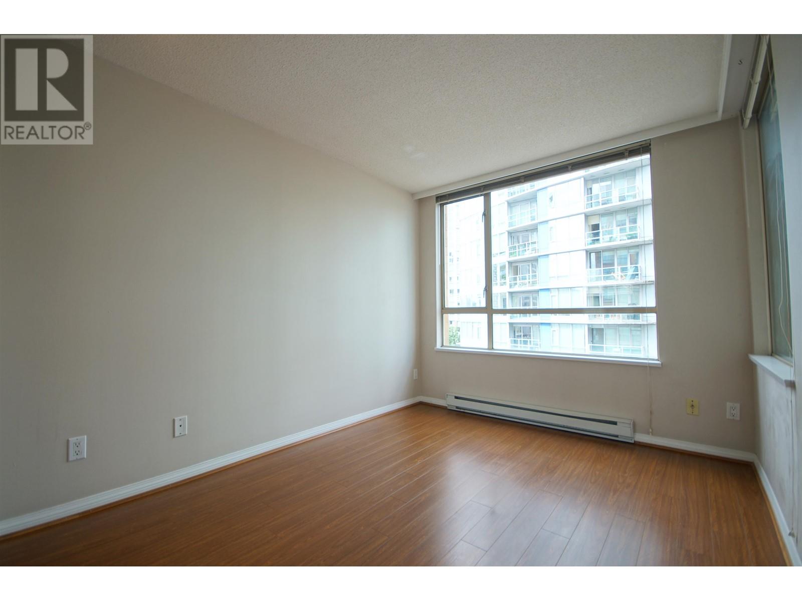 Listing Picture 16 of 22 : 902 822 HOMER STREET, Vancouver / 溫哥華 - 魯藝地產 Yvonne Lu Group - MLS Medallion Club Member