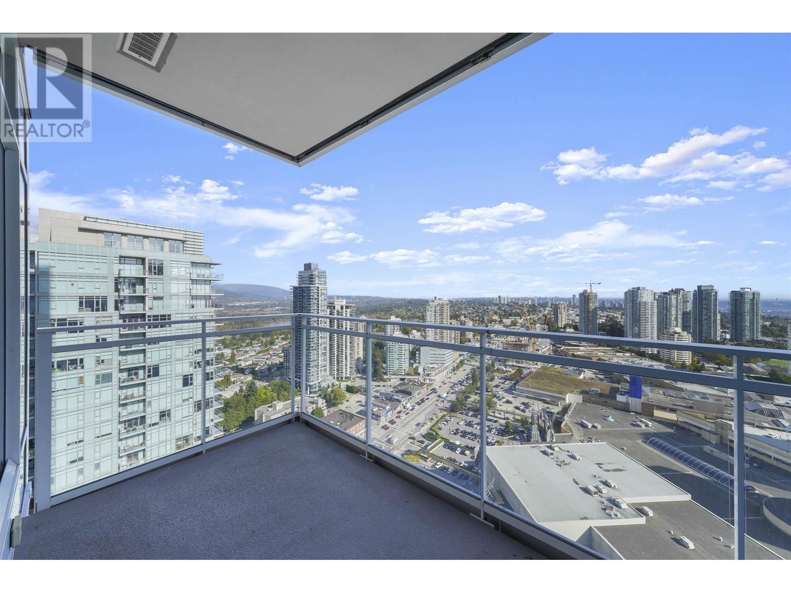 Listing Picture 20 of 22 : 3810 4670 ASSEMBLY WAY, Burnaby / 本拿比 - 魯藝地產 Yvonne Lu Group - MLS Medallion Club Member