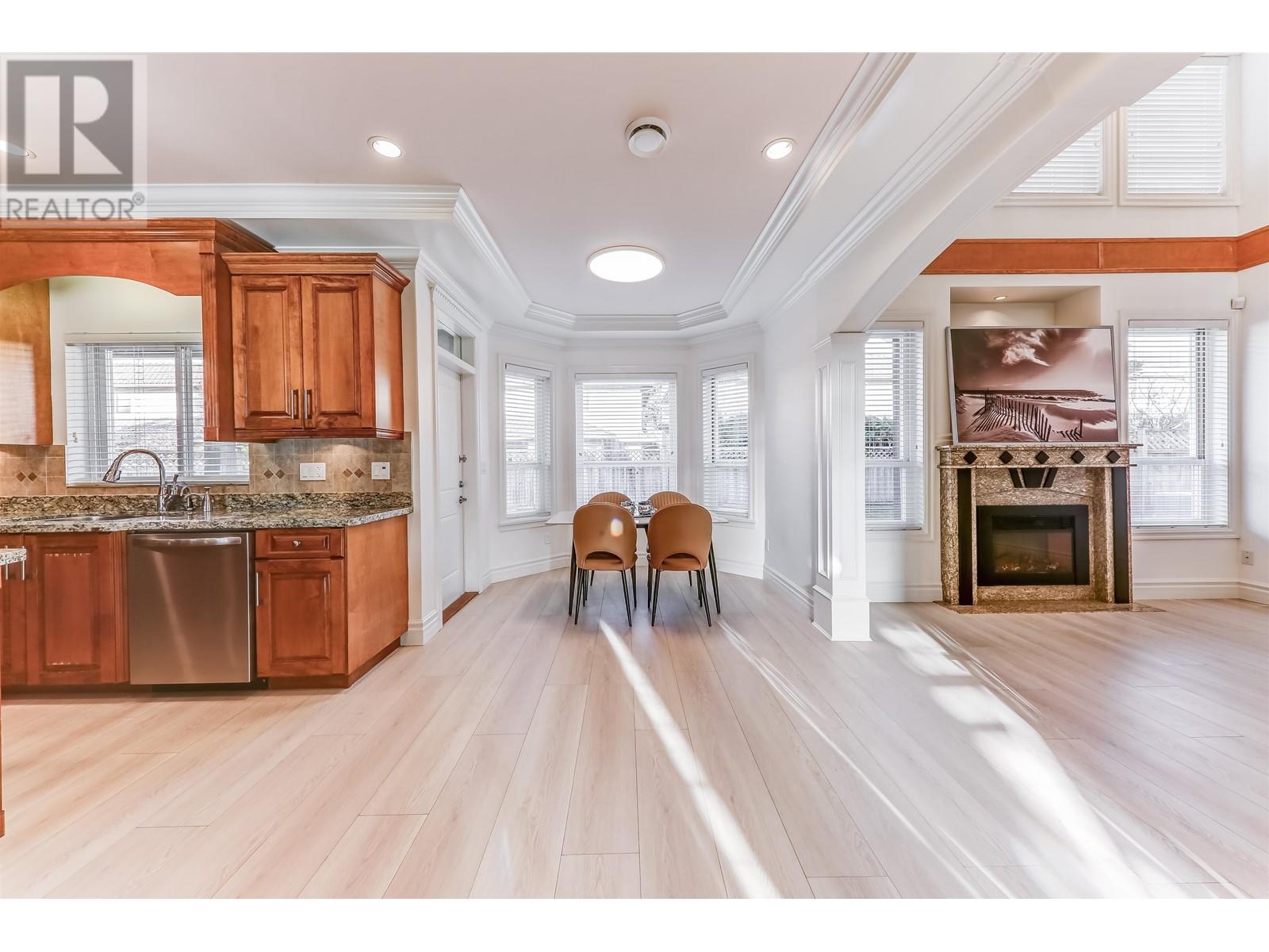 Listing Picture 11 of 40 : 6531 COMSTOCK ROAD, Richmond / 烈治文 - 魯藝地產 Yvonne Lu Group - MLS Medallion Club Member