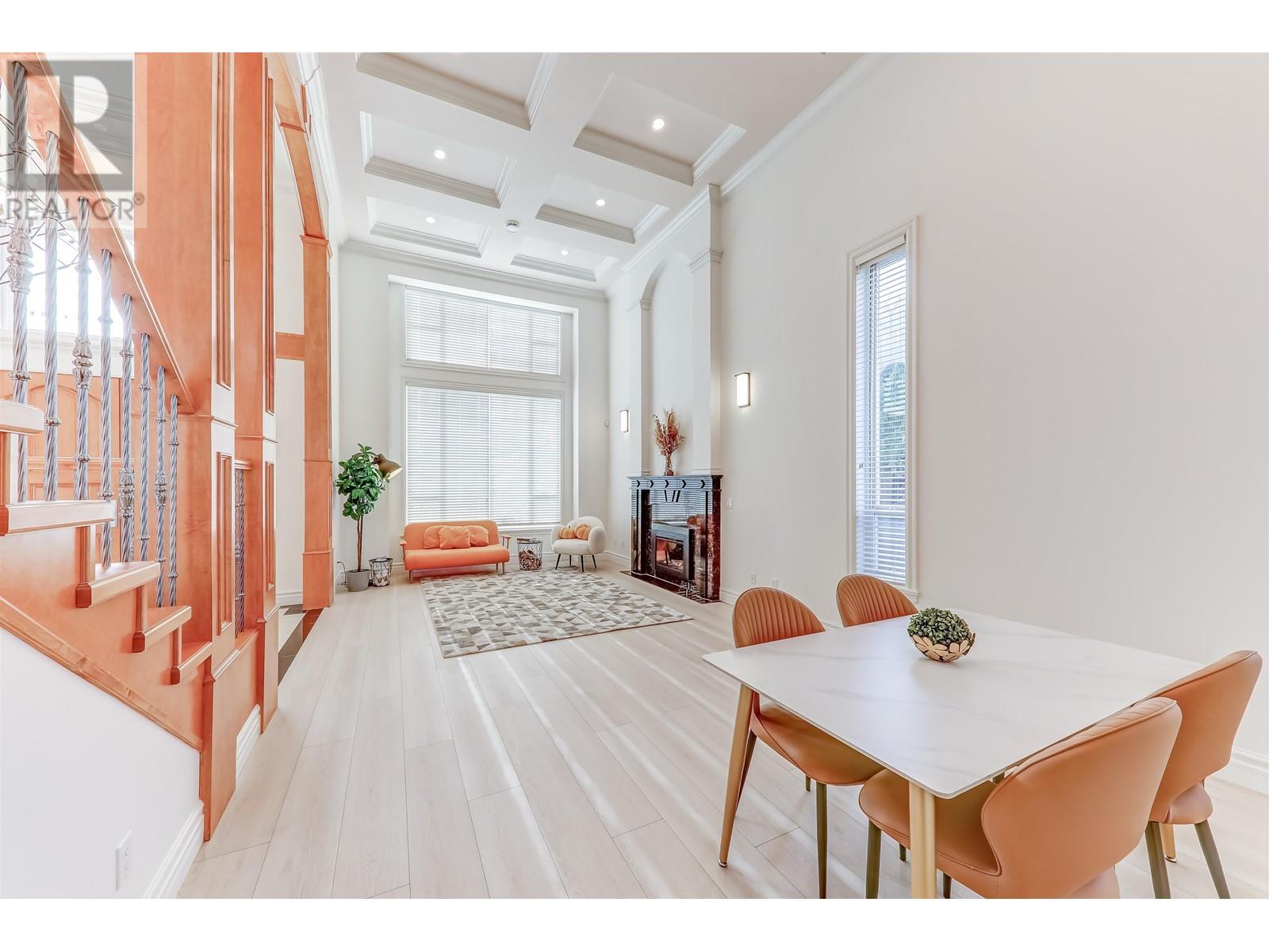 Listing Picture 3 of 40 : 6531 COMSTOCK ROAD, Richmond / 烈治文 - 魯藝地產 Yvonne Lu Group - MLS Medallion Club Member