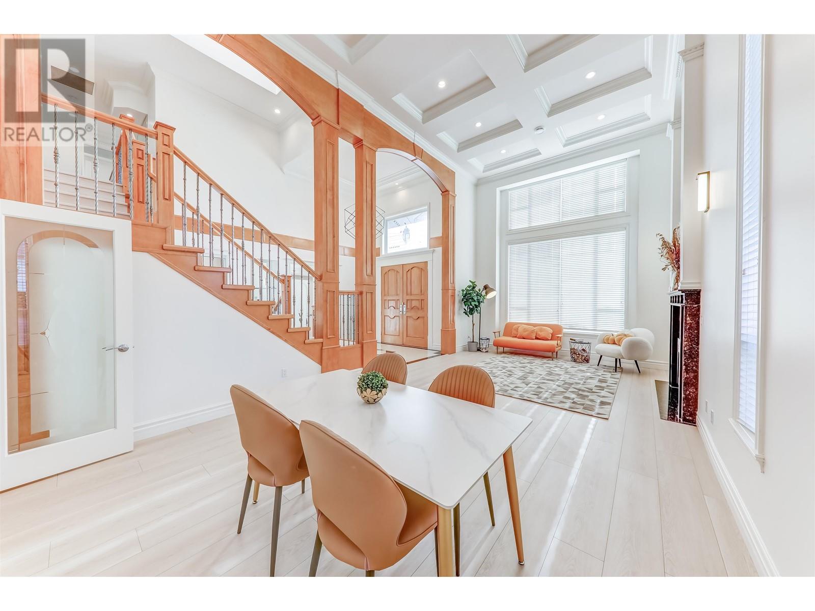 Listing Picture 4 of 40 : 6531 COMSTOCK ROAD, Richmond / 烈治文 - 魯藝地產 Yvonne Lu Group - MLS Medallion Club Member