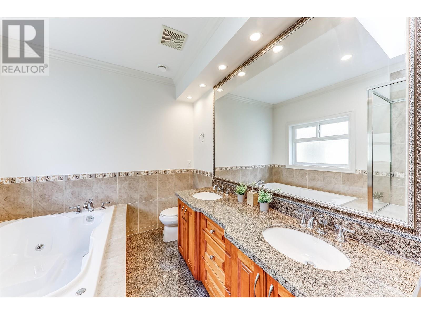 Listing Picture 26 of 40 : 6531 COMSTOCK ROAD, Richmond / 烈治文 - 魯藝地產 Yvonne Lu Group - MLS Medallion Club Member