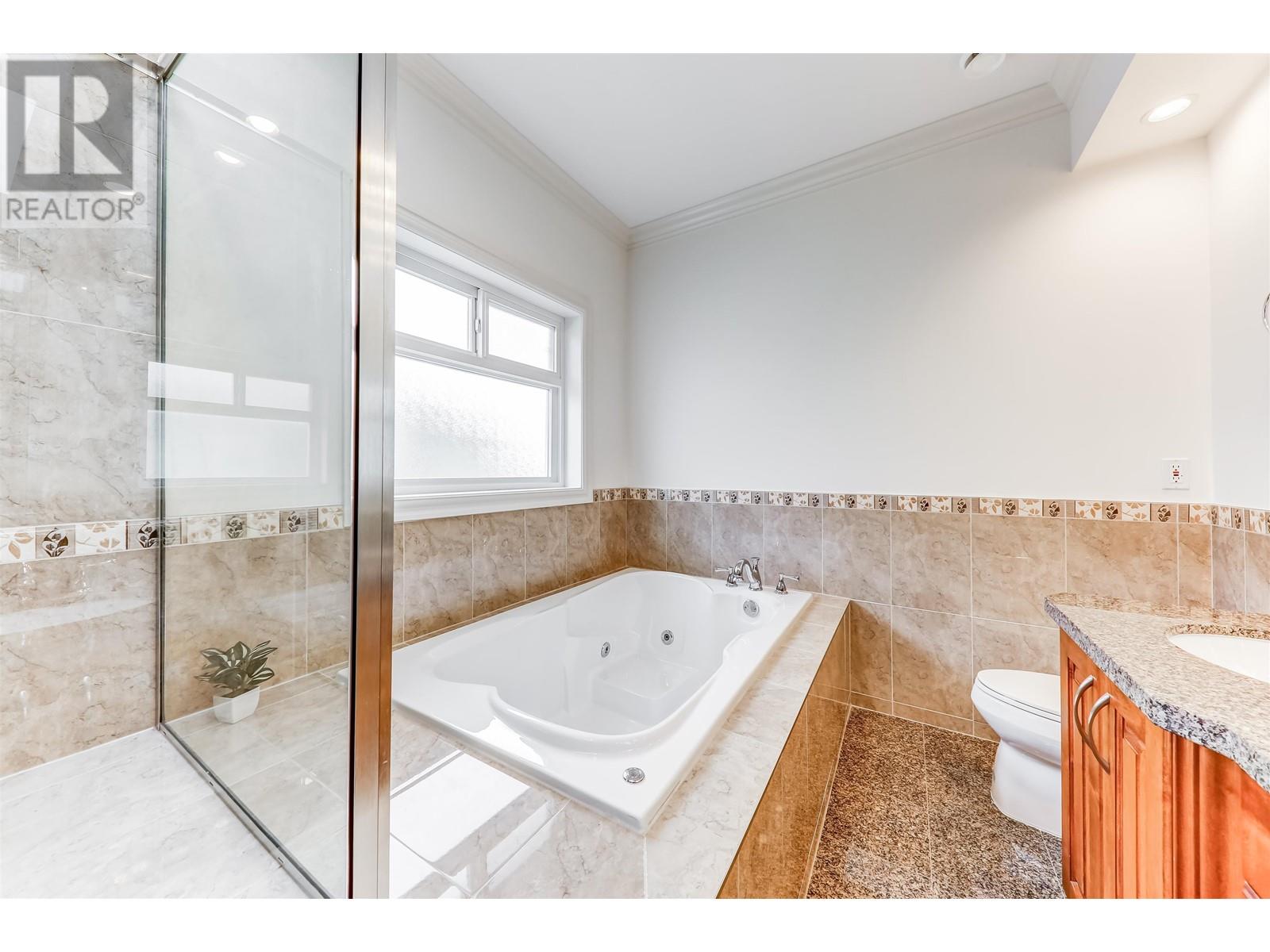 Listing Picture 25 of 40 : 6531 COMSTOCK ROAD, Richmond / 烈治文 - 魯藝地產 Yvonne Lu Group - MLS Medallion Club Member