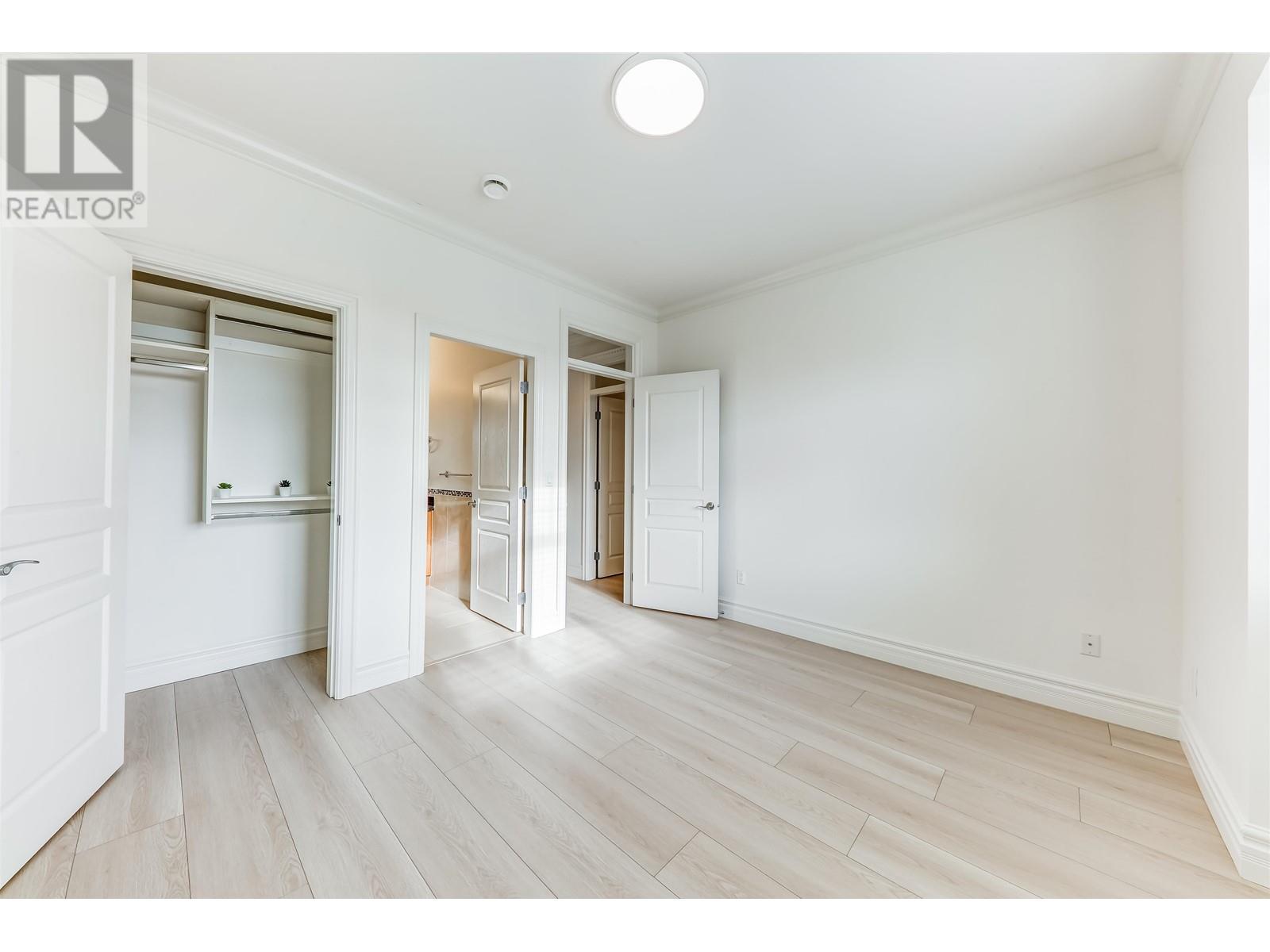 Listing Picture 31 of 40 : 6531 COMSTOCK ROAD, Richmond / 烈治文 - 魯藝地產 Yvonne Lu Group - MLS Medallion Club Member