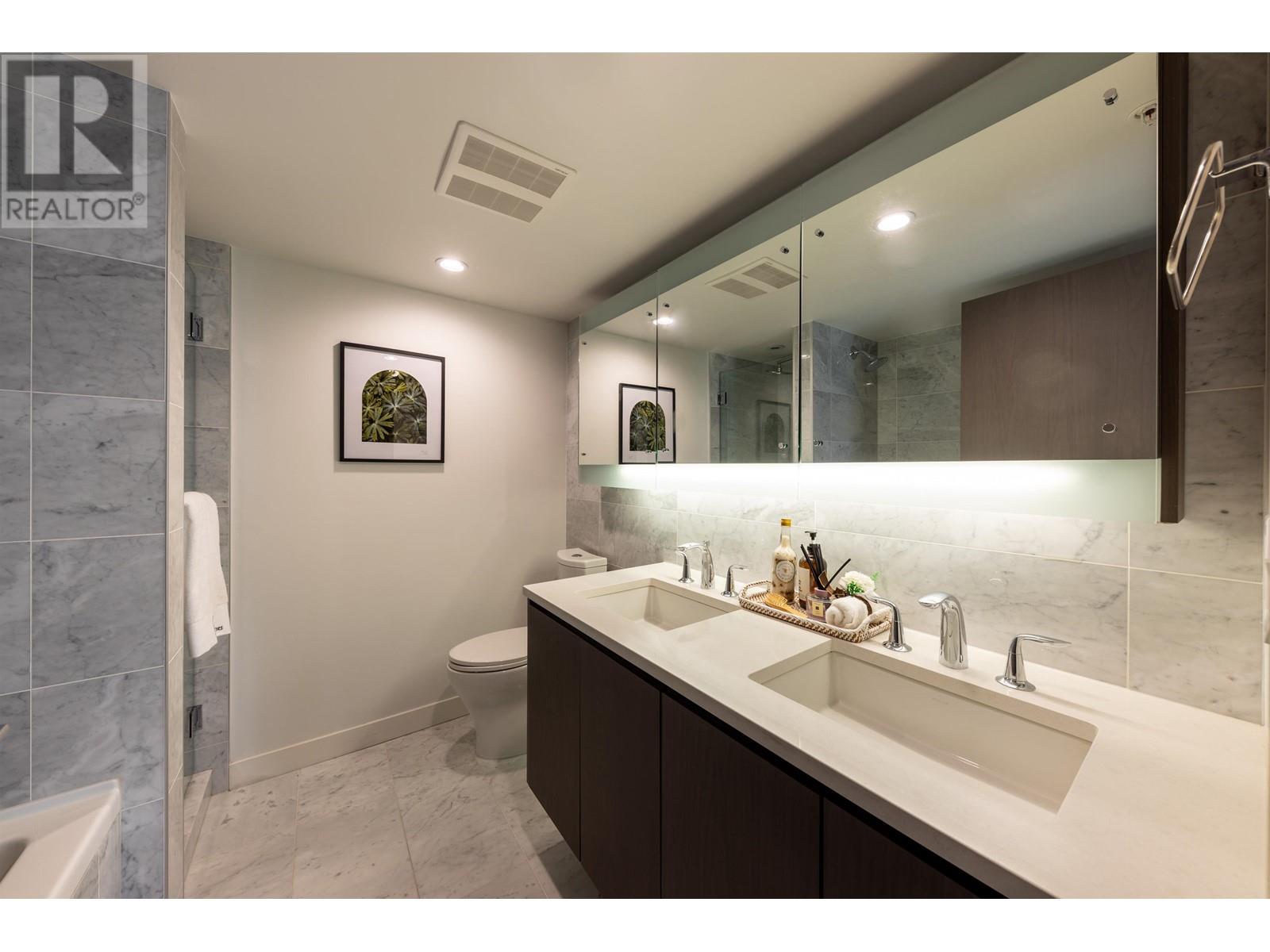 Listing Picture 27 of 40 : 1903 3233 KETCHESON ROAD, Richmond / 烈治文 - 魯藝地產 Yvonne Lu Group - MLS Medallion Club Member