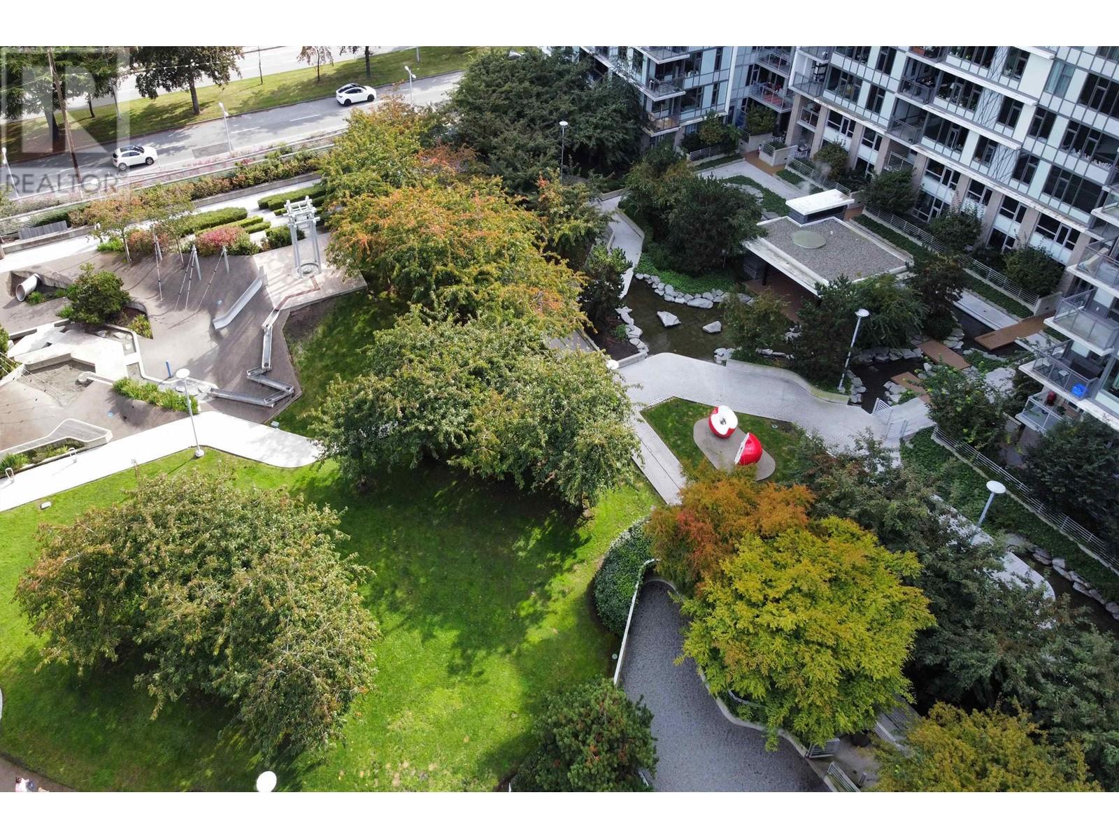 Listing Picture 39 of 40 : 1903 3233 KETCHESON ROAD, Richmond / 烈治文 - 魯藝地產 Yvonne Lu Group - MLS Medallion Club Member
